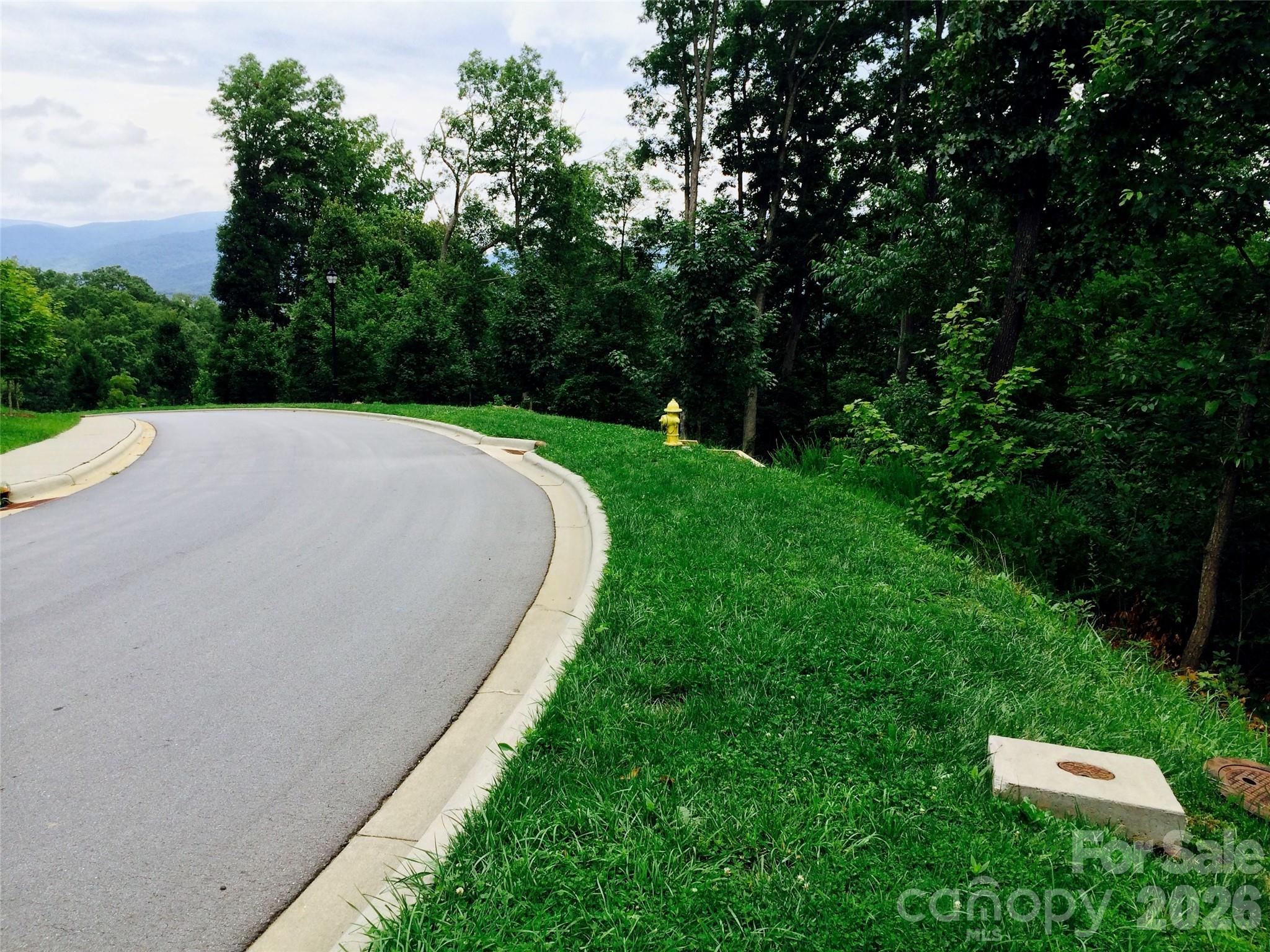28 Samuel Ashe Drive Property Photo 3