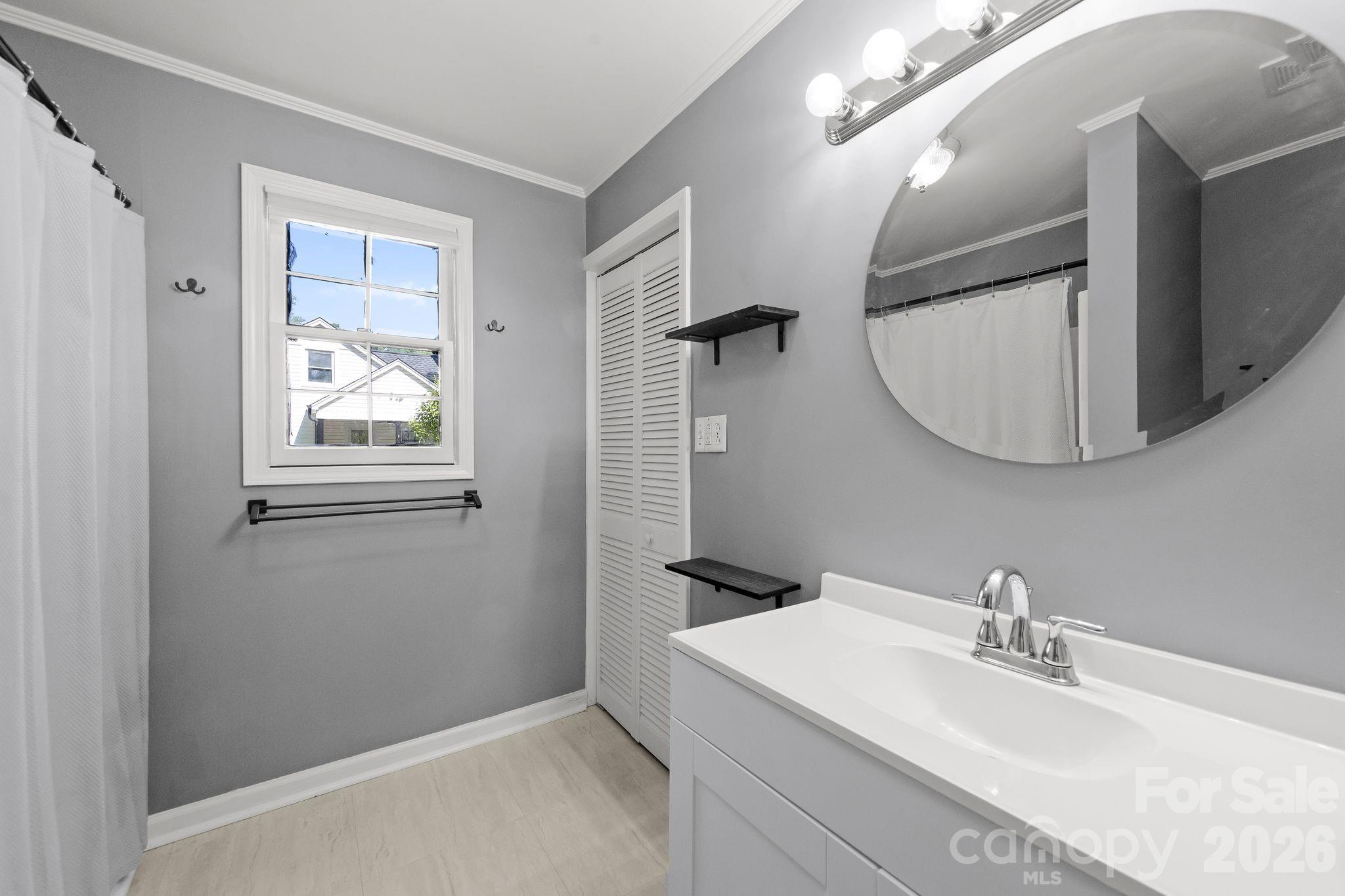 350 Jefferson Street Property Photo 14