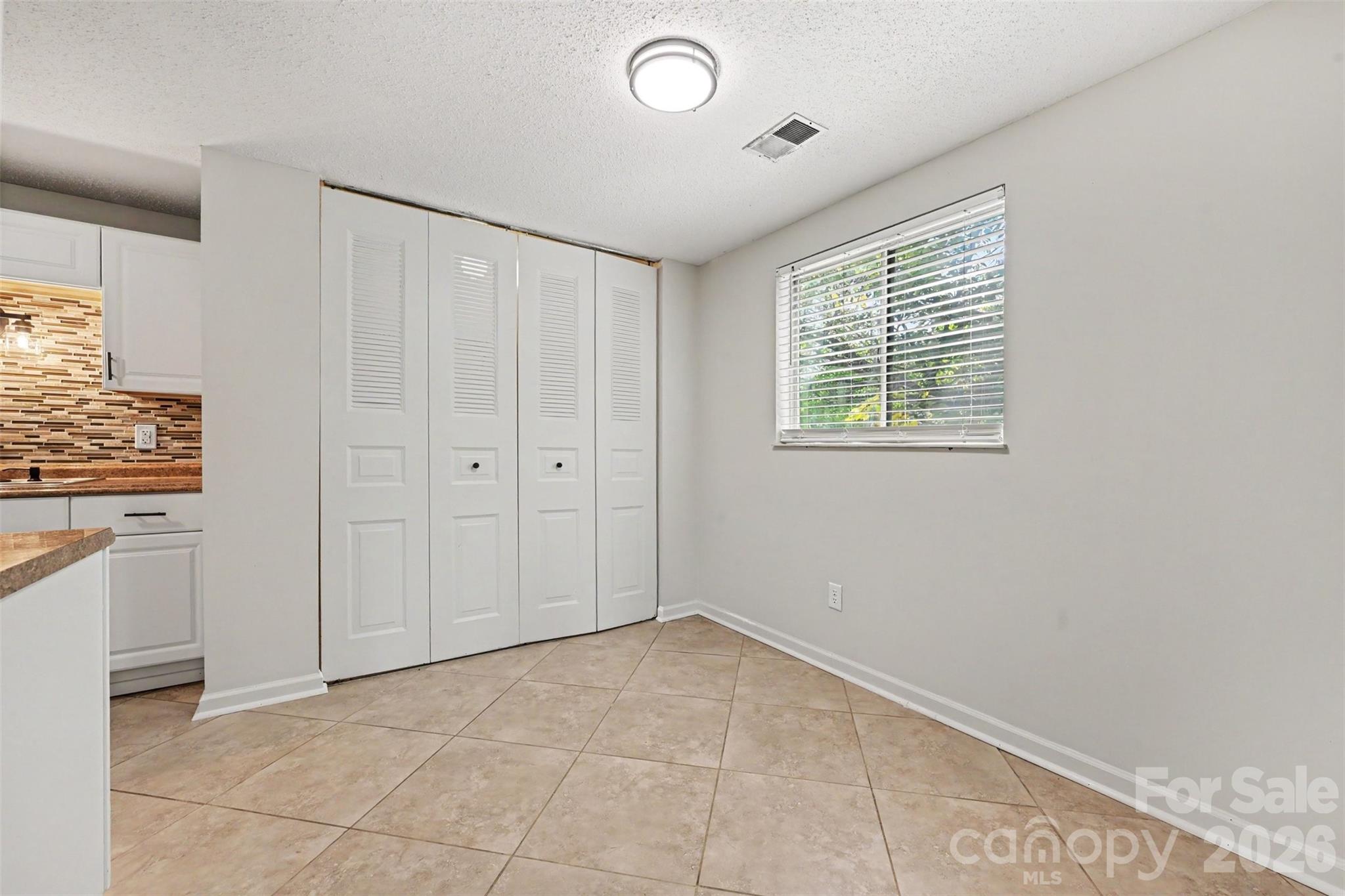 7319 Shadowlake Drive Property Photo 15