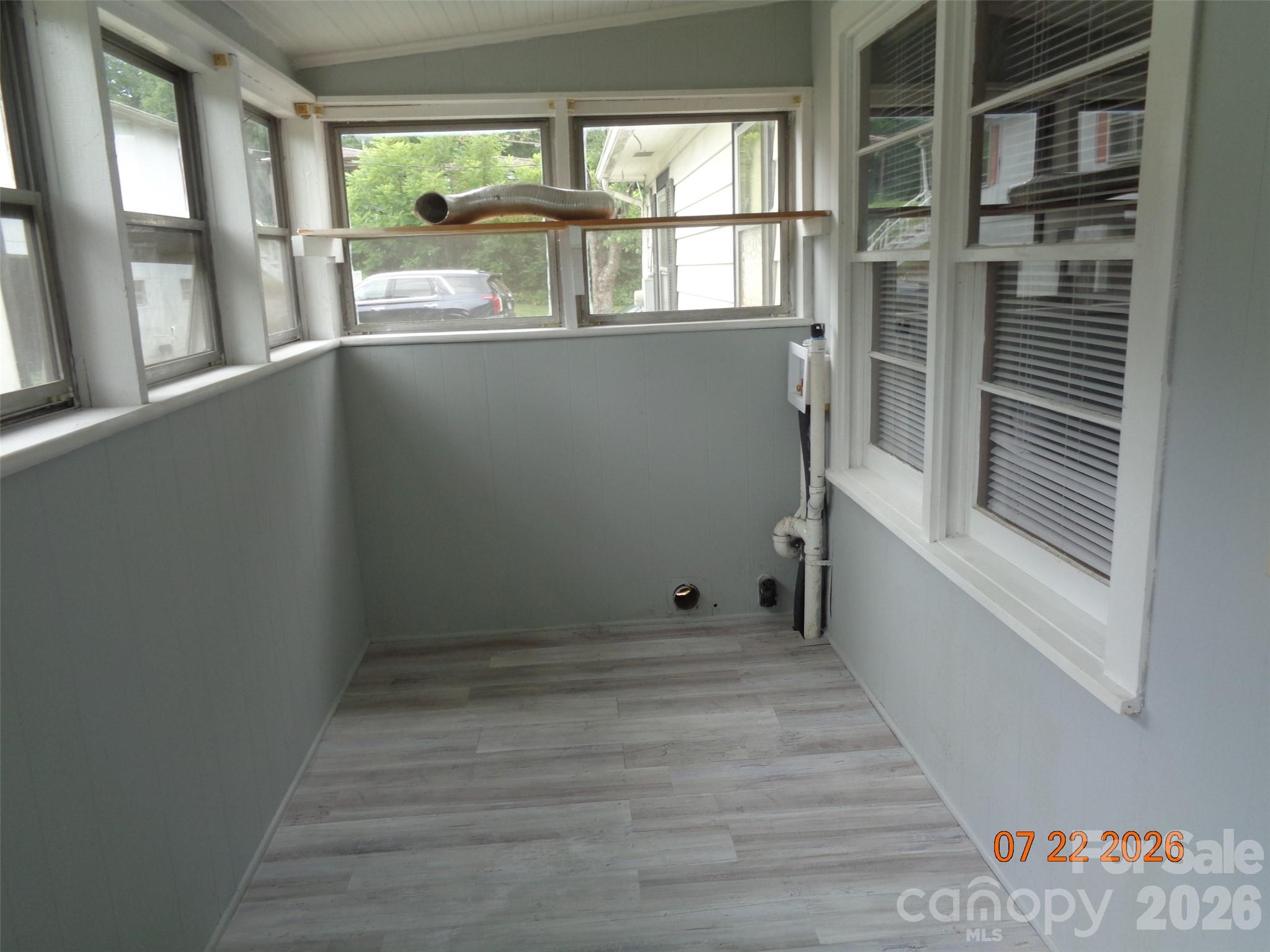 3181 & 3177 Morganton Boulevard Property Photo 12