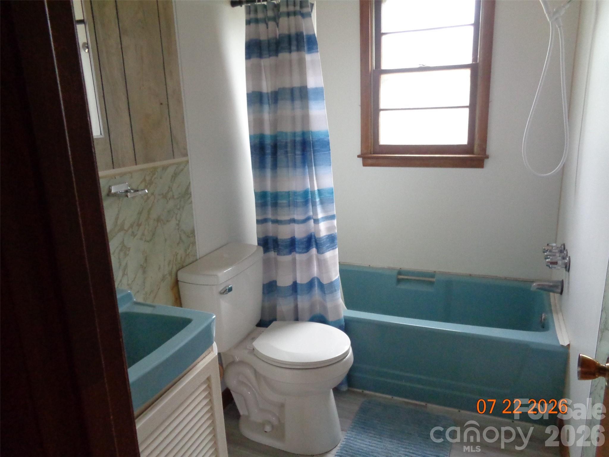 3181 & 3177 Morganton Boulevard Property Photo 18
