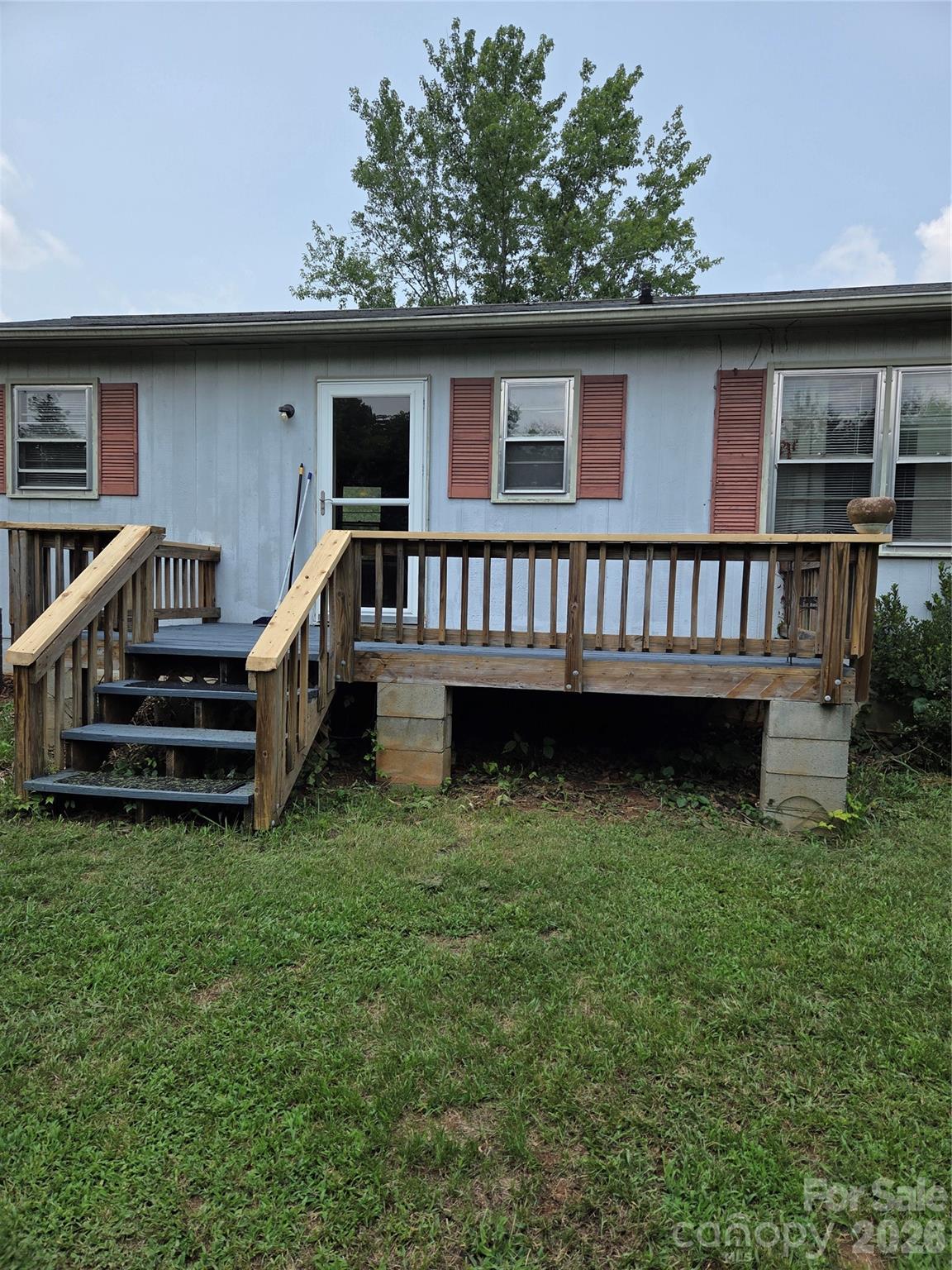 3181 & 3177 Morganton Boulevard Property Photo 20
