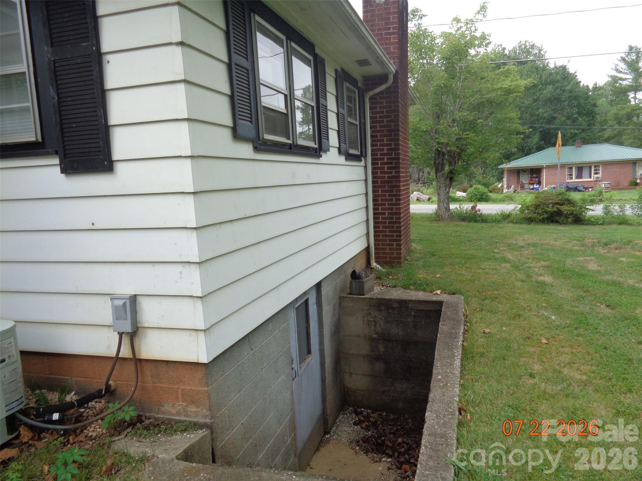 3181 & 3177 Morganton Boulevard Property Photo 27