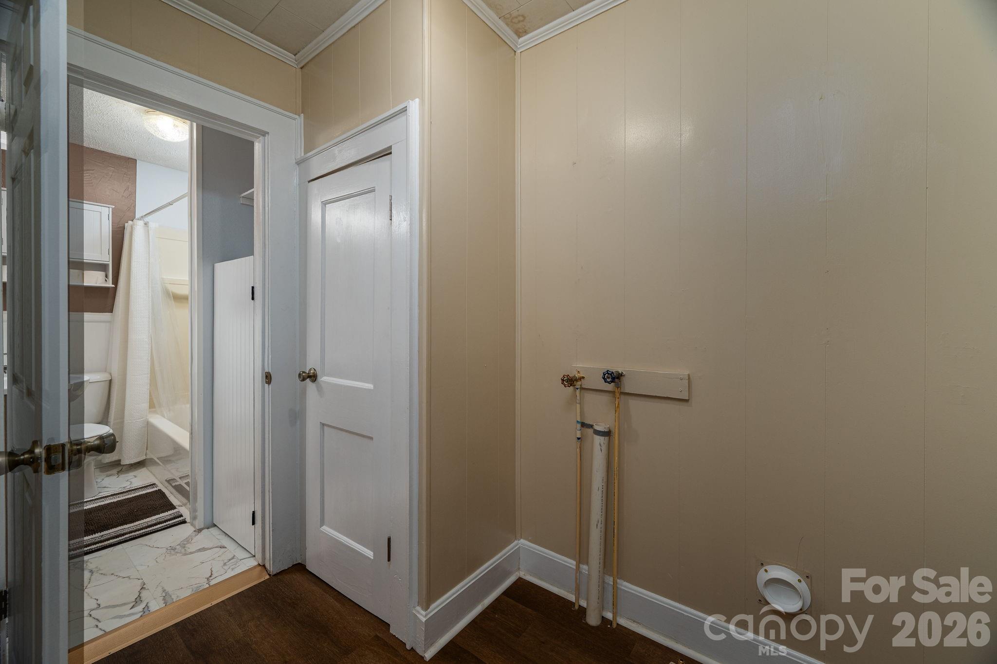 214 23rd Street Property Photo 8