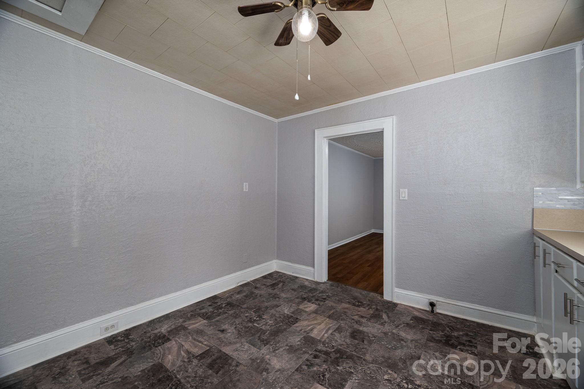214 23rd Street Property Photo 11