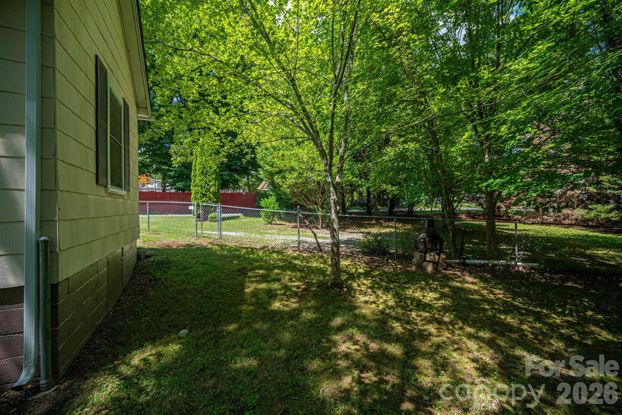214 23rd Street Property Photo 18