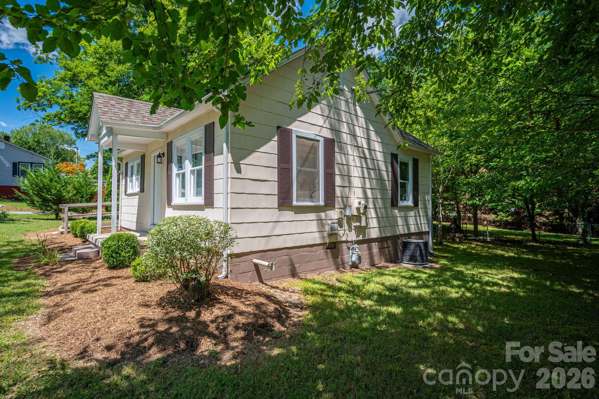 214 23rd Street Property Photo 19
