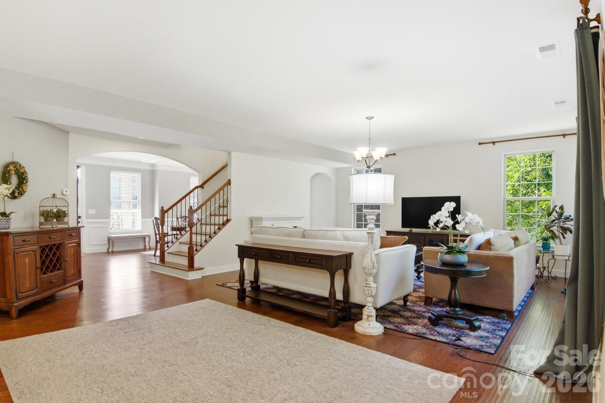 8306 Early Bird Way Property Photo 12