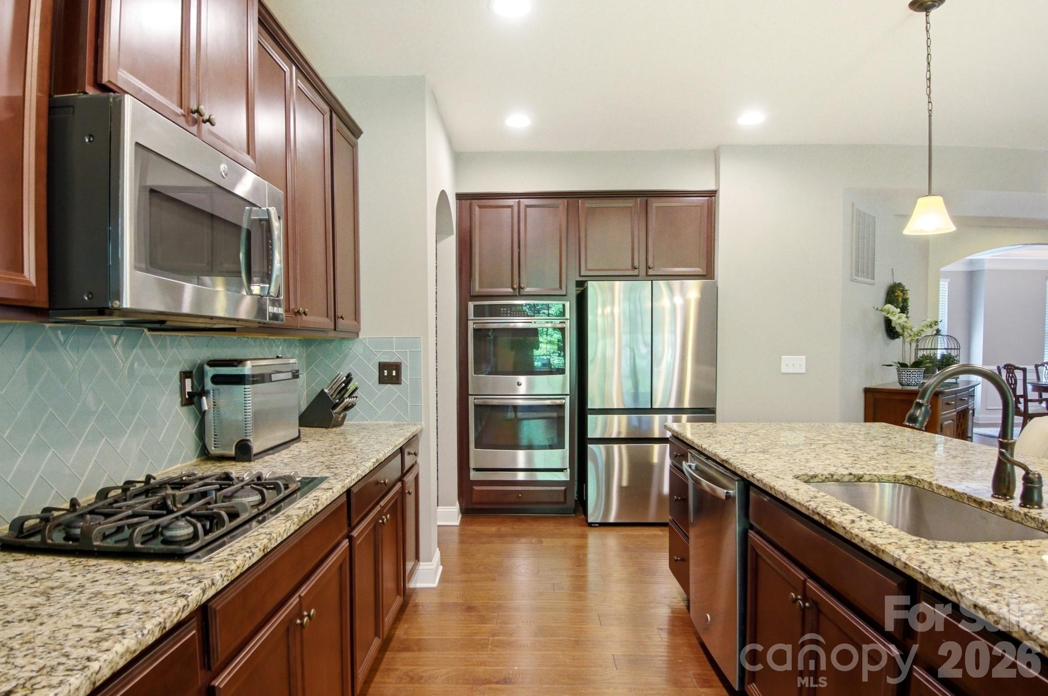 8306 Early Bird Way Property Photo 15
