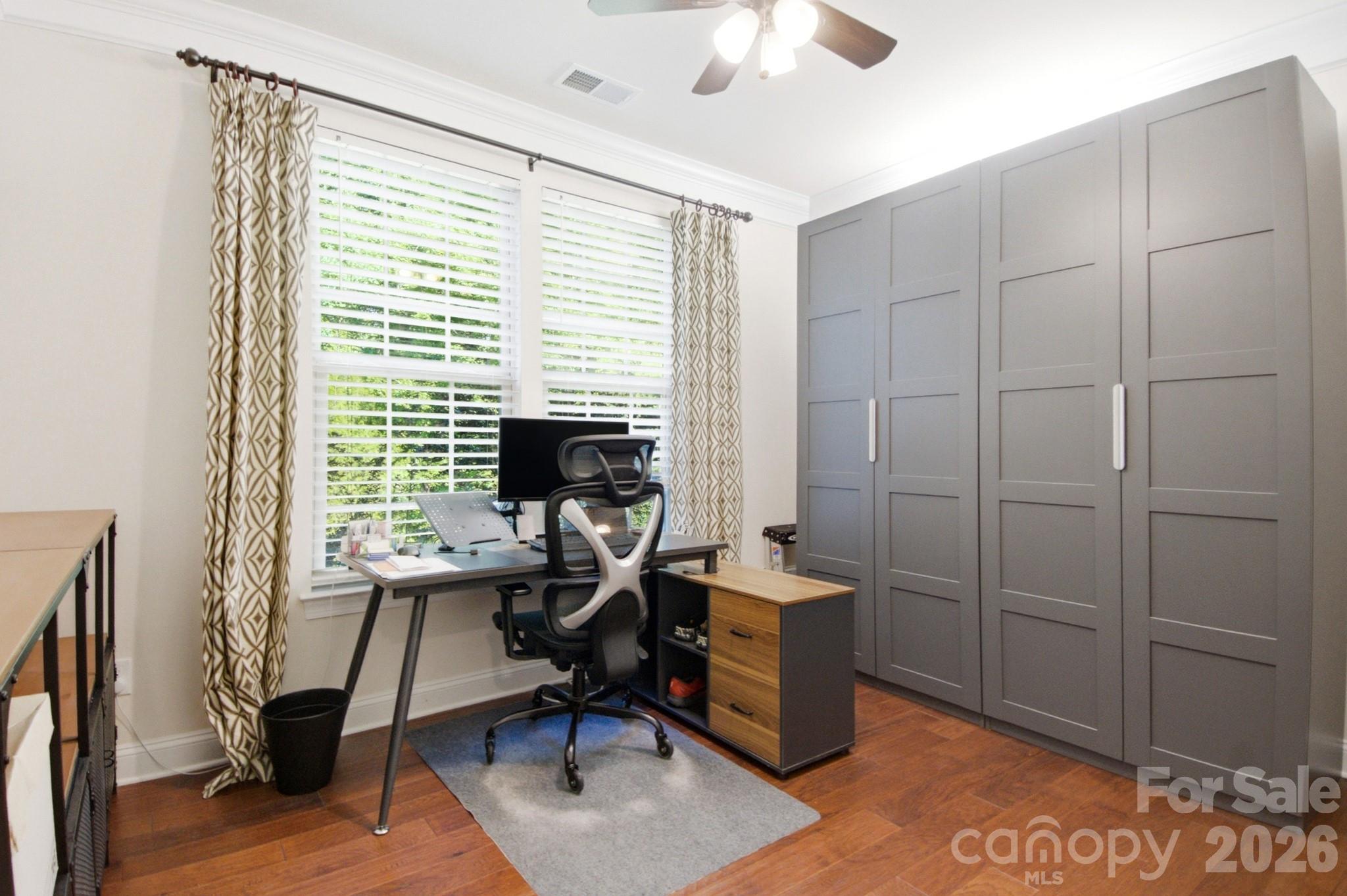 8306 Early Bird Way Property Photo 21