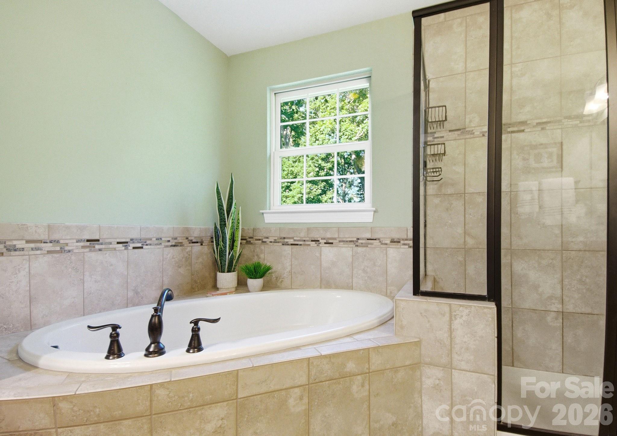 8306 Early Bird Way Property Photo 28