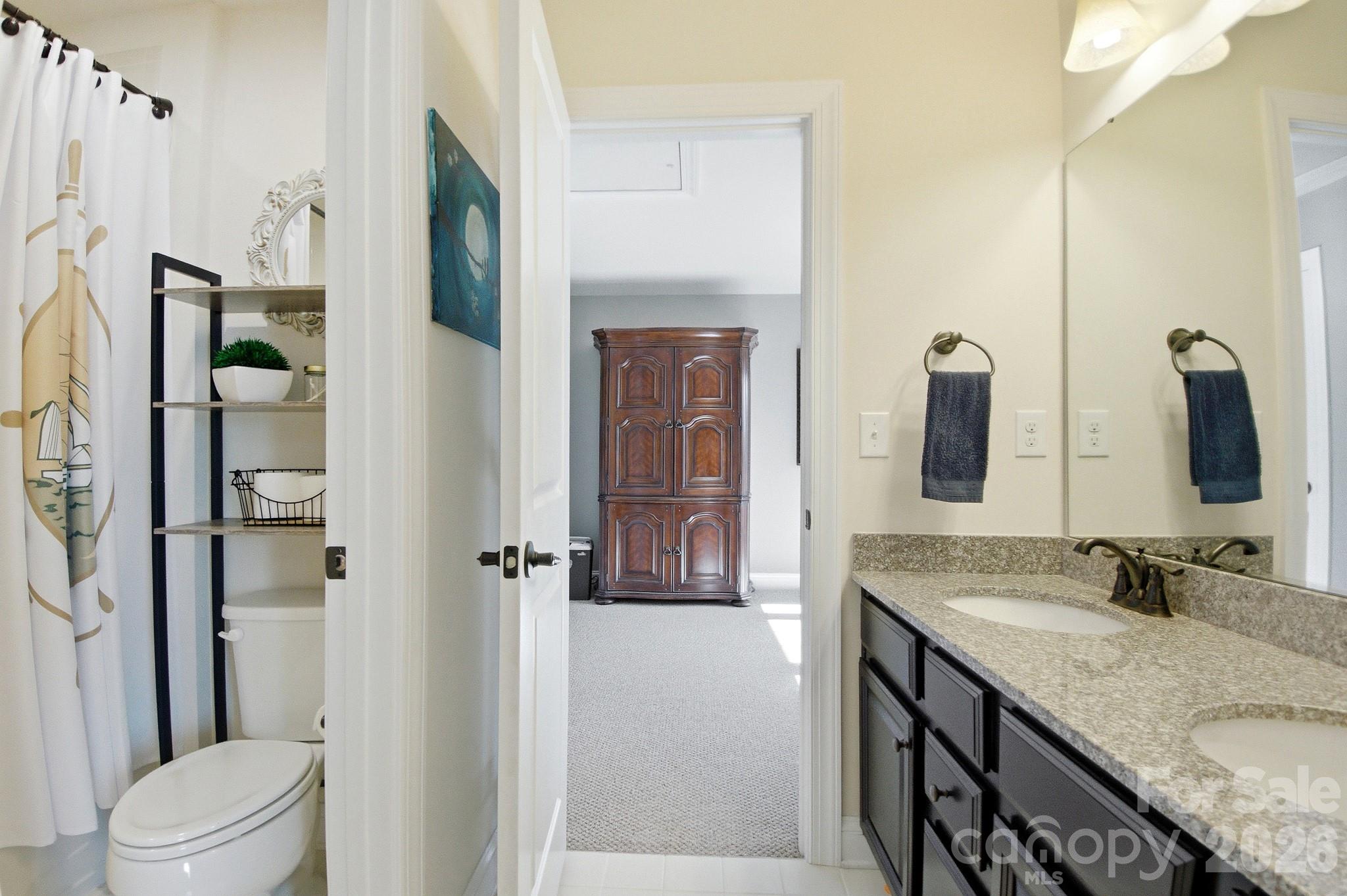 8306 Early Bird Way Property Photo 31