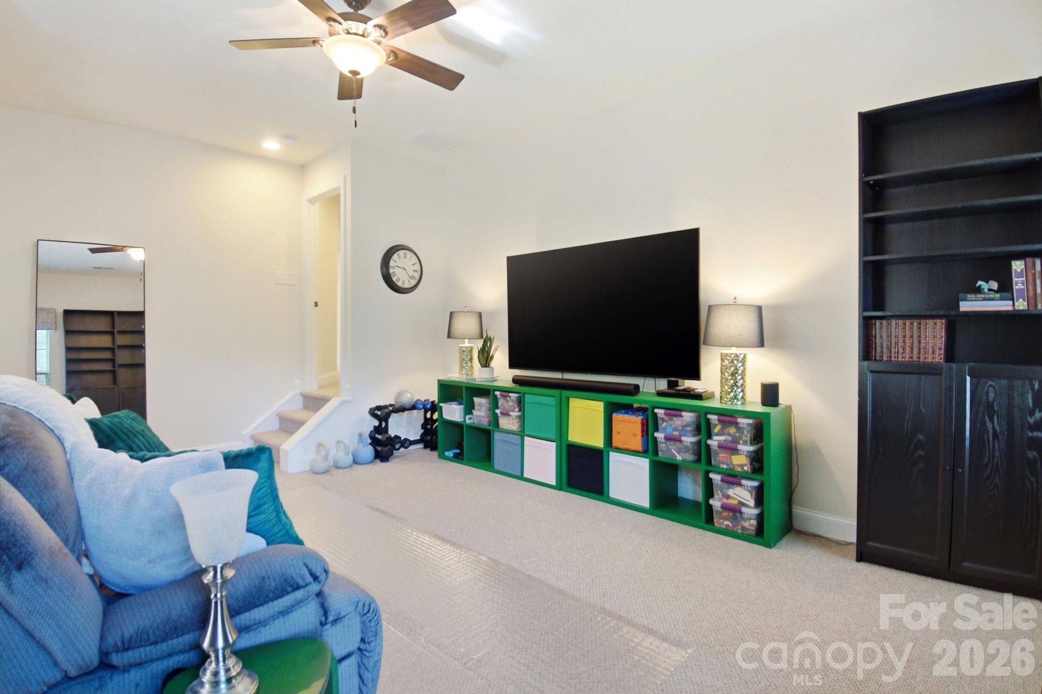 8306 Early Bird Way Property Photo 38