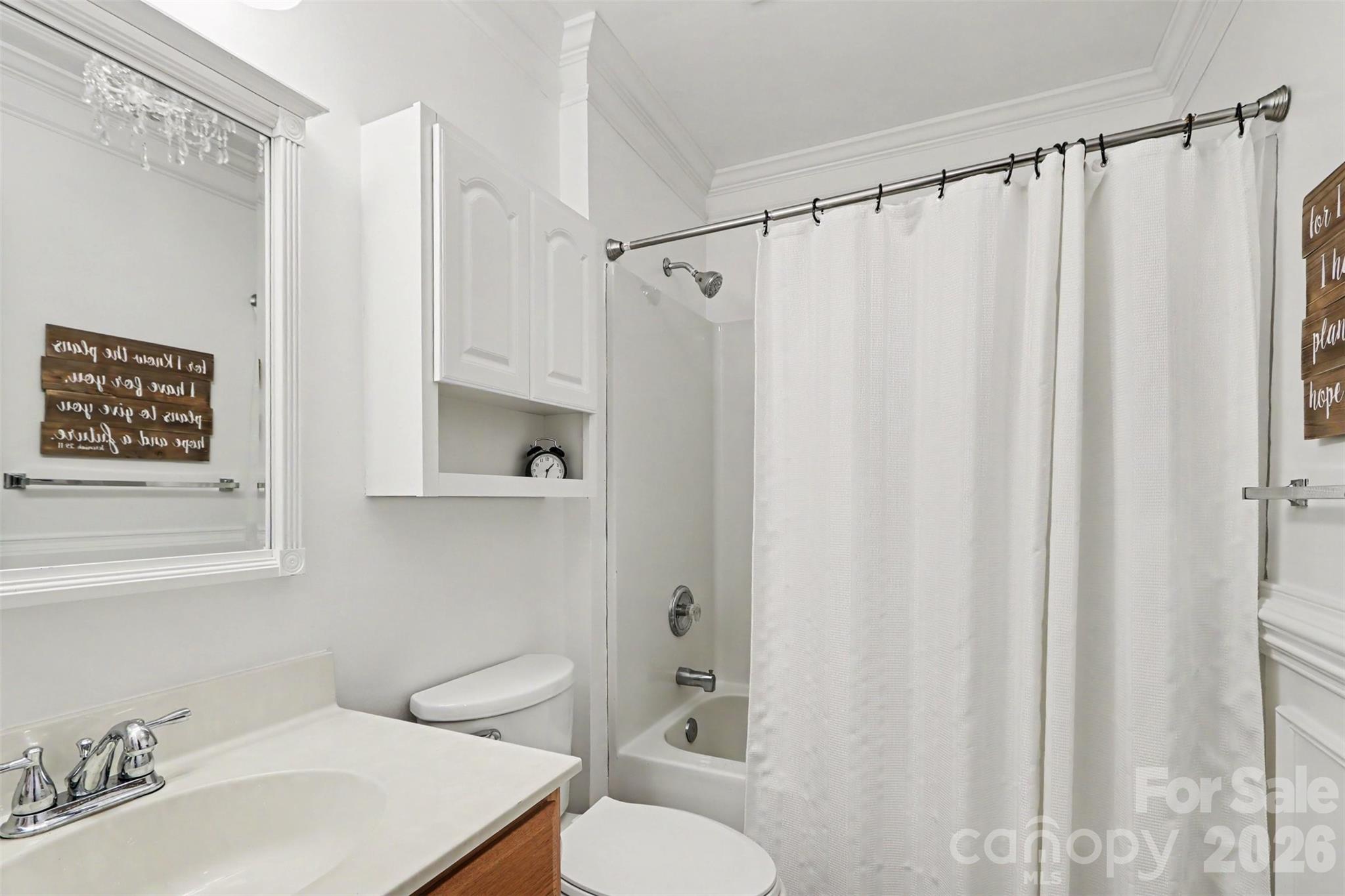 6715 Tanners Creek Drive Property Photo 23