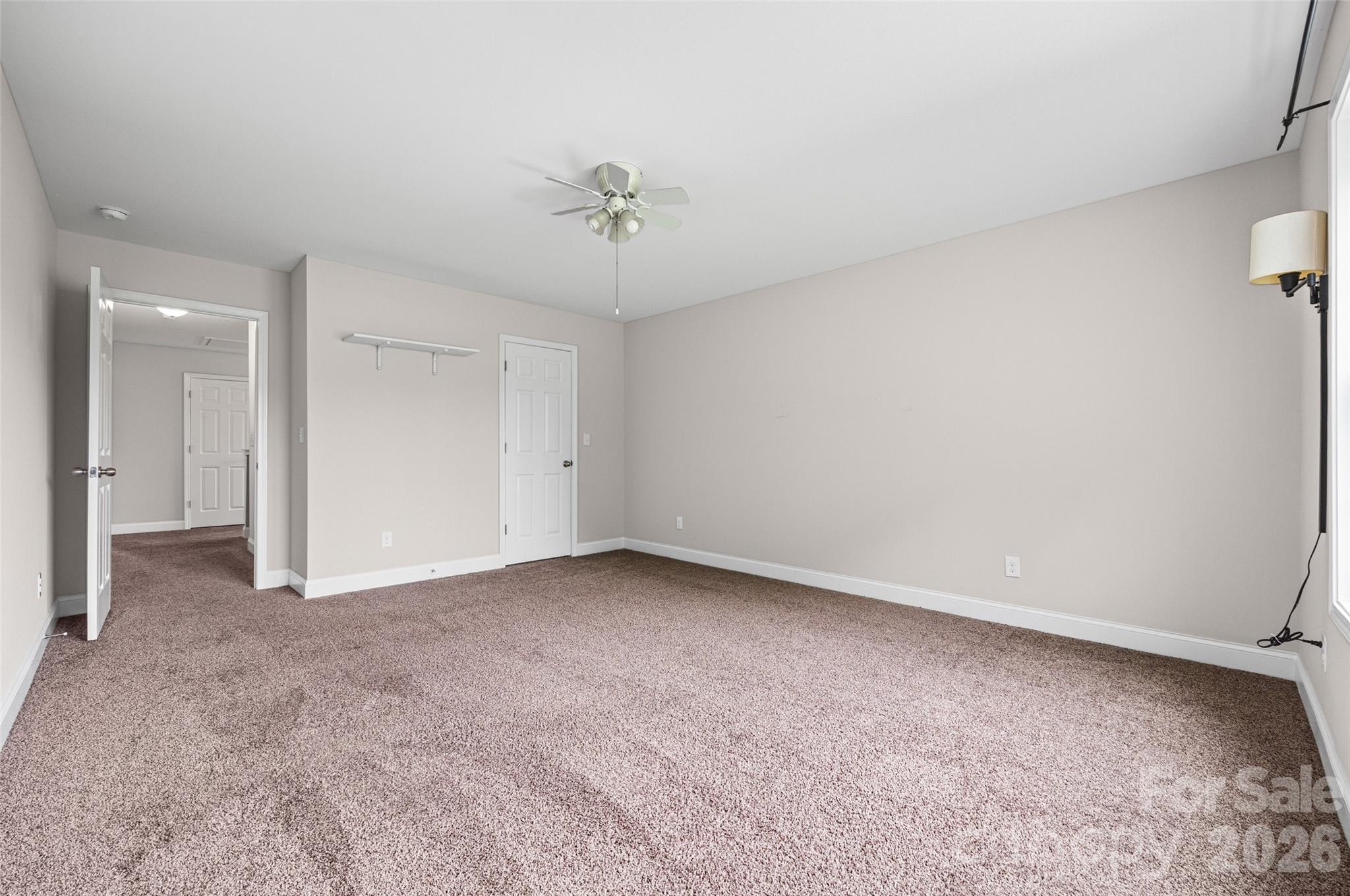 6211 Griffith Road Property Photo 21