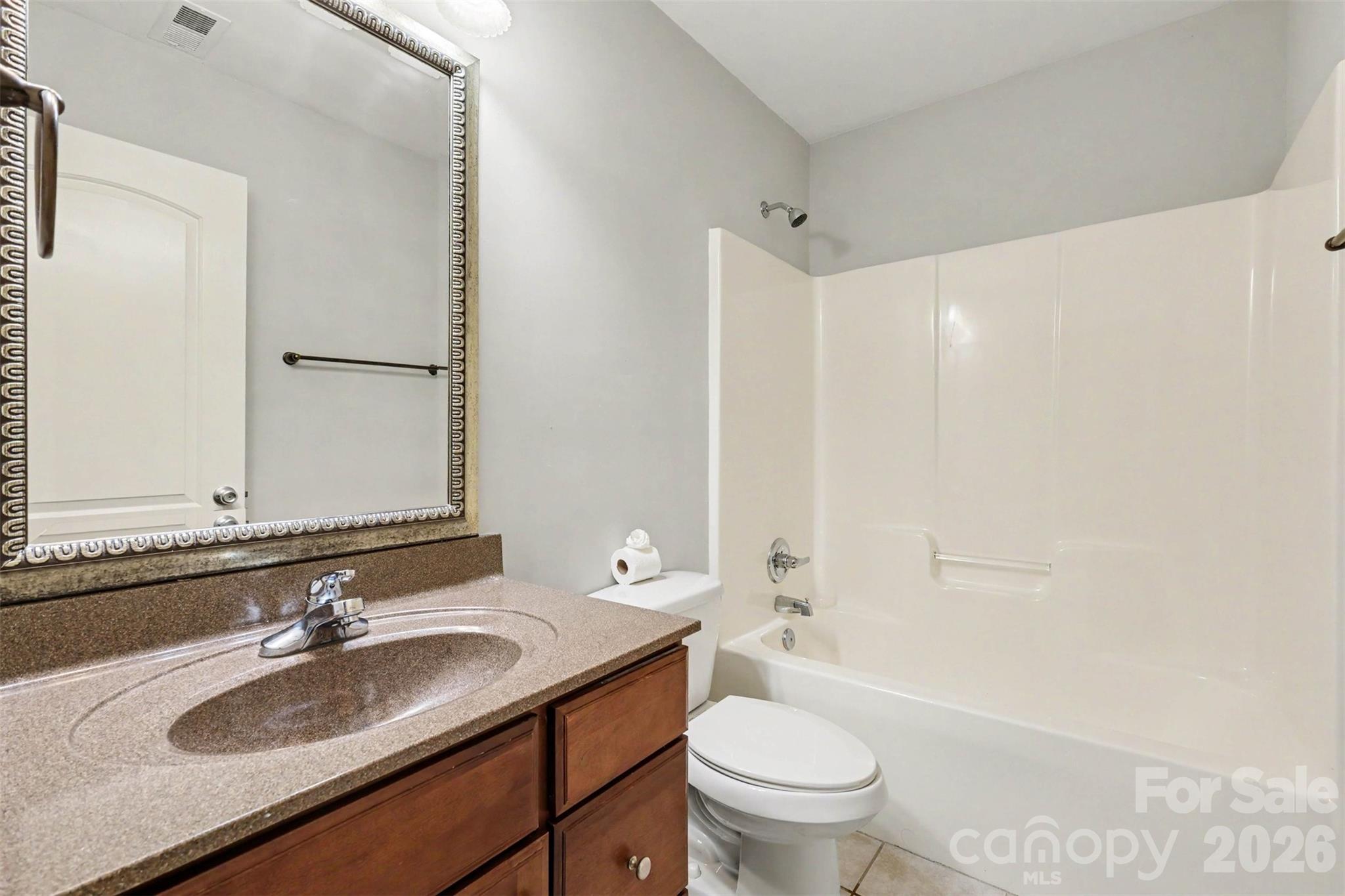 207 Edenshire Court Property Photo 38