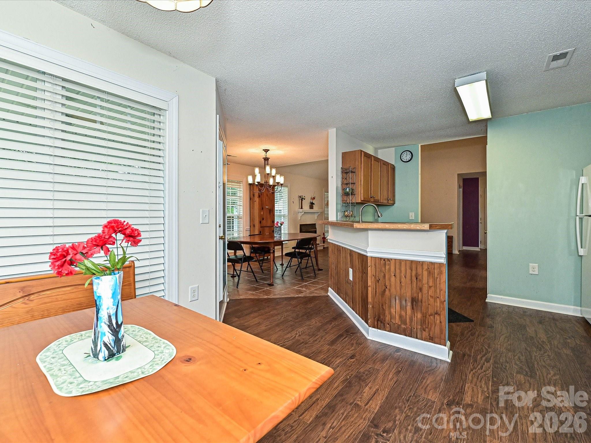2814 Rosemeade Drive Property Photo 14