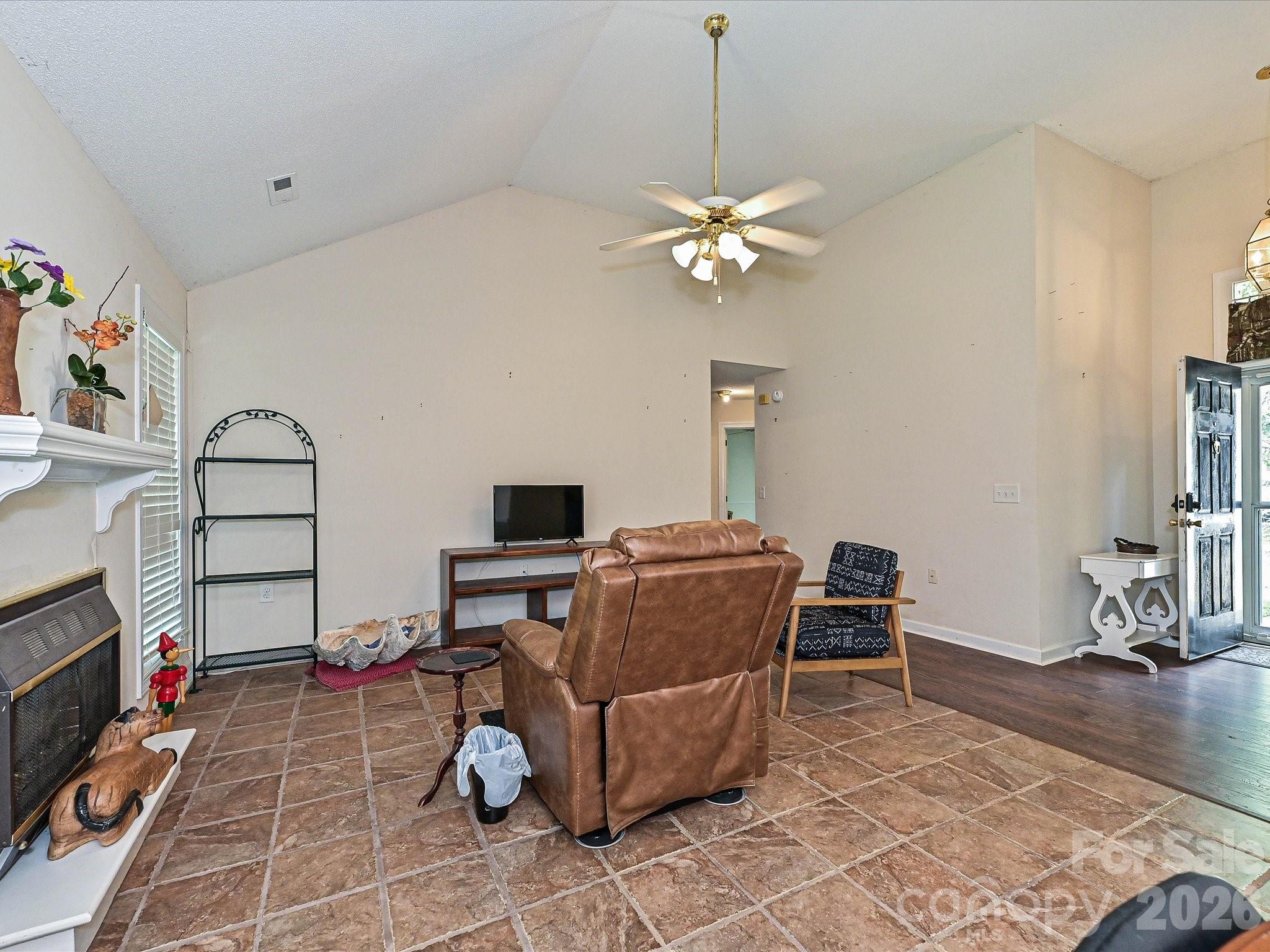 2814 Rosemeade Drive Property Photo 17