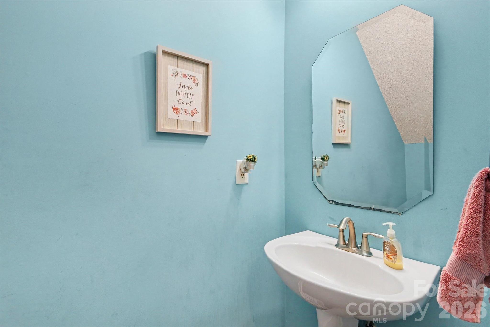 2026 Edenderry Drive Property Photo 13