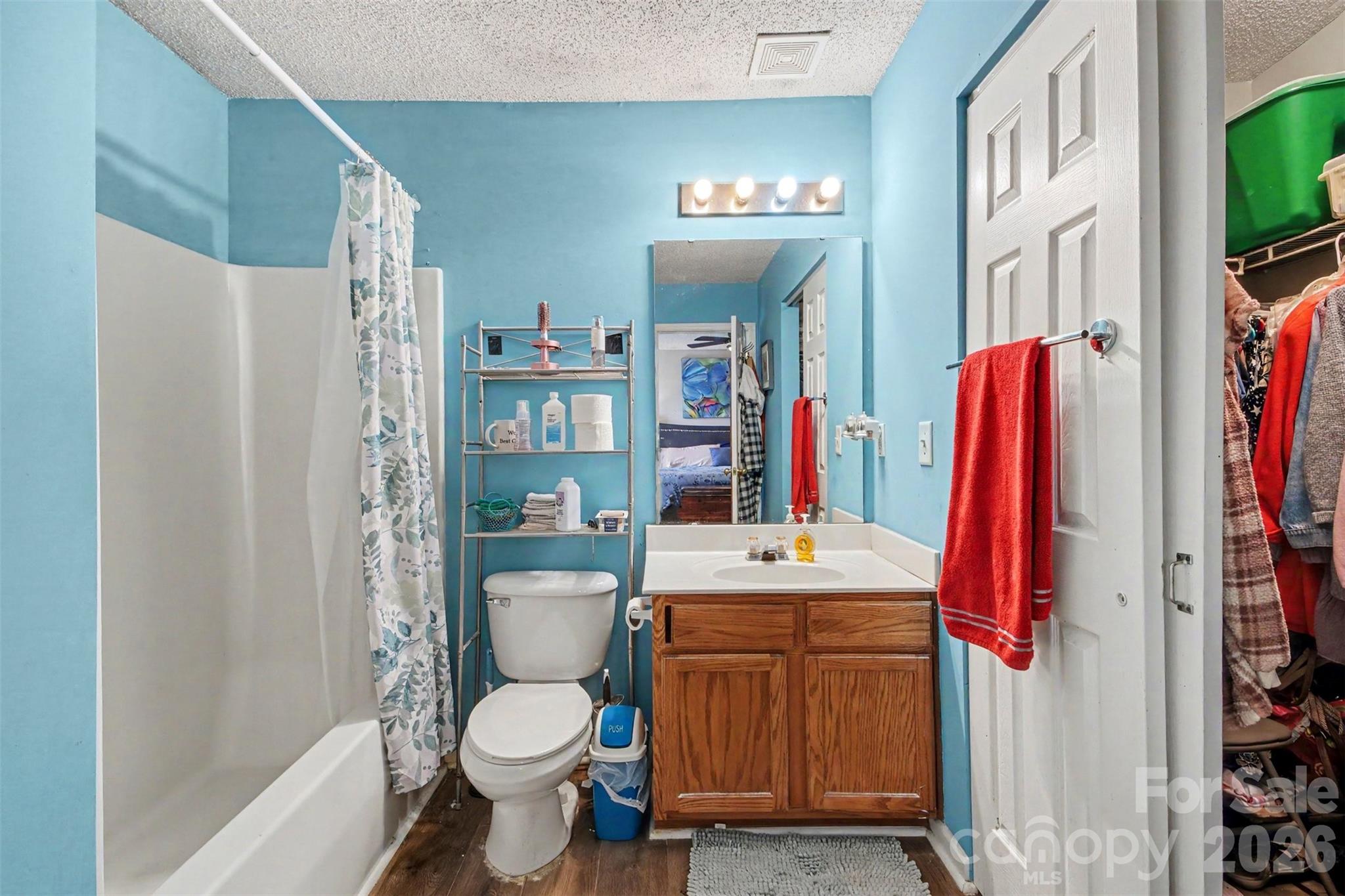 2026 Edenderry Drive Property Photo 17