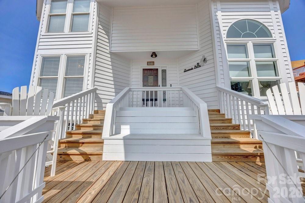 203 Norton Street Property Photo 2