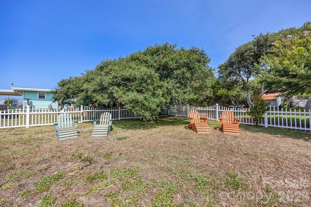 203 Norton Street Property Photo 37