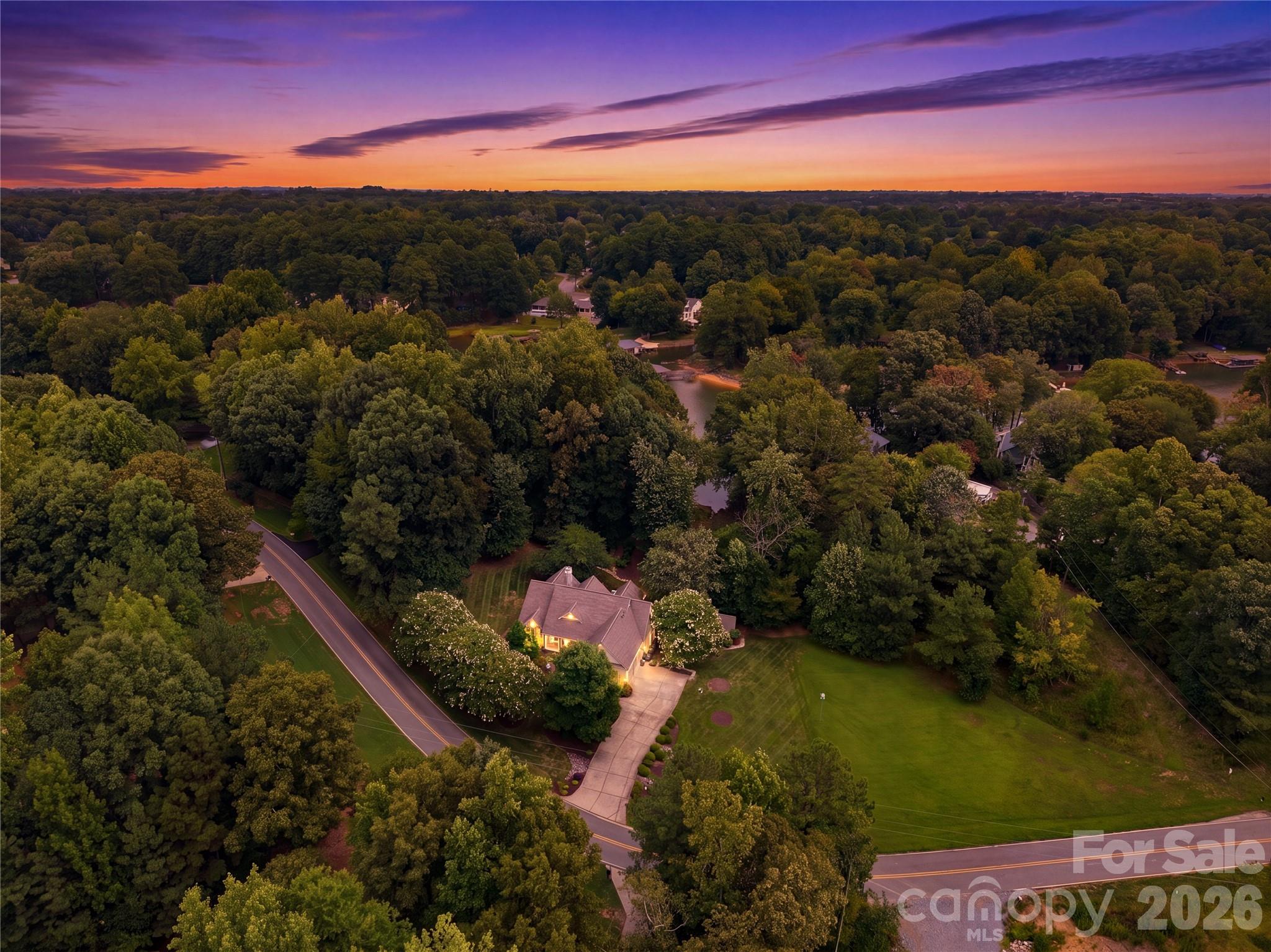 291 Patternote Road Property Photo 4