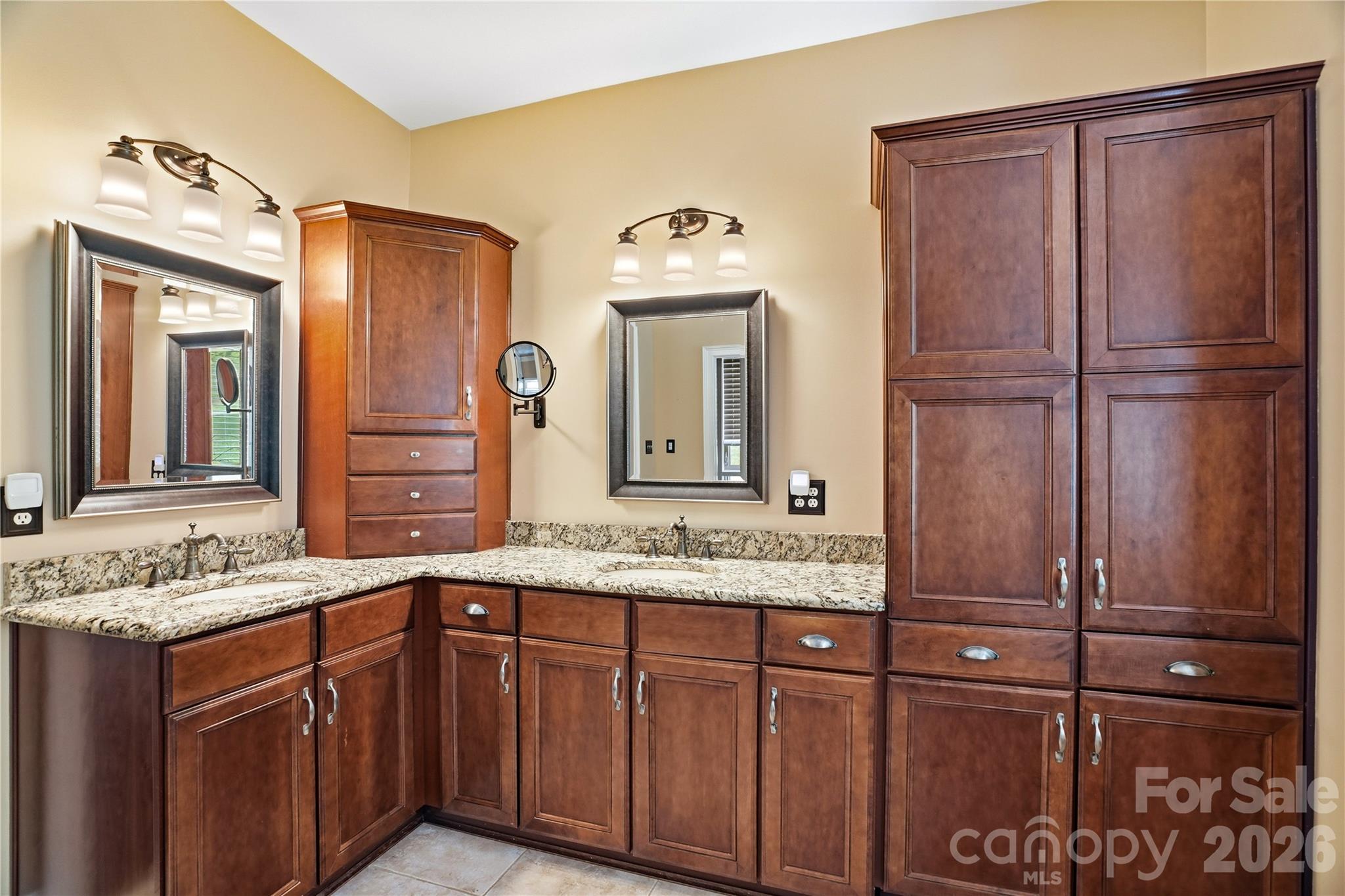 291 Patternote Road Property Photo 28