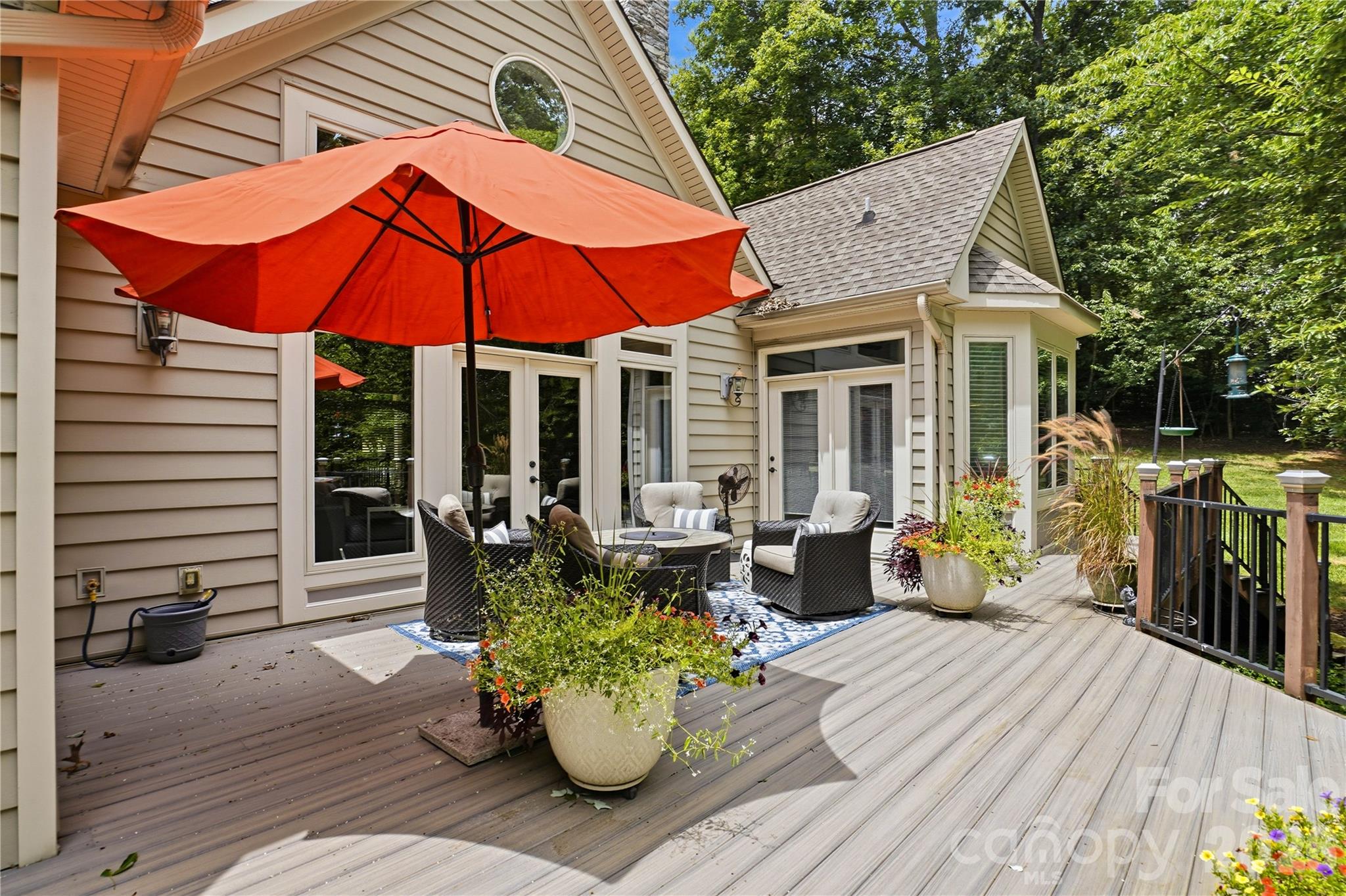 291 Patternote Road Property Photo 42