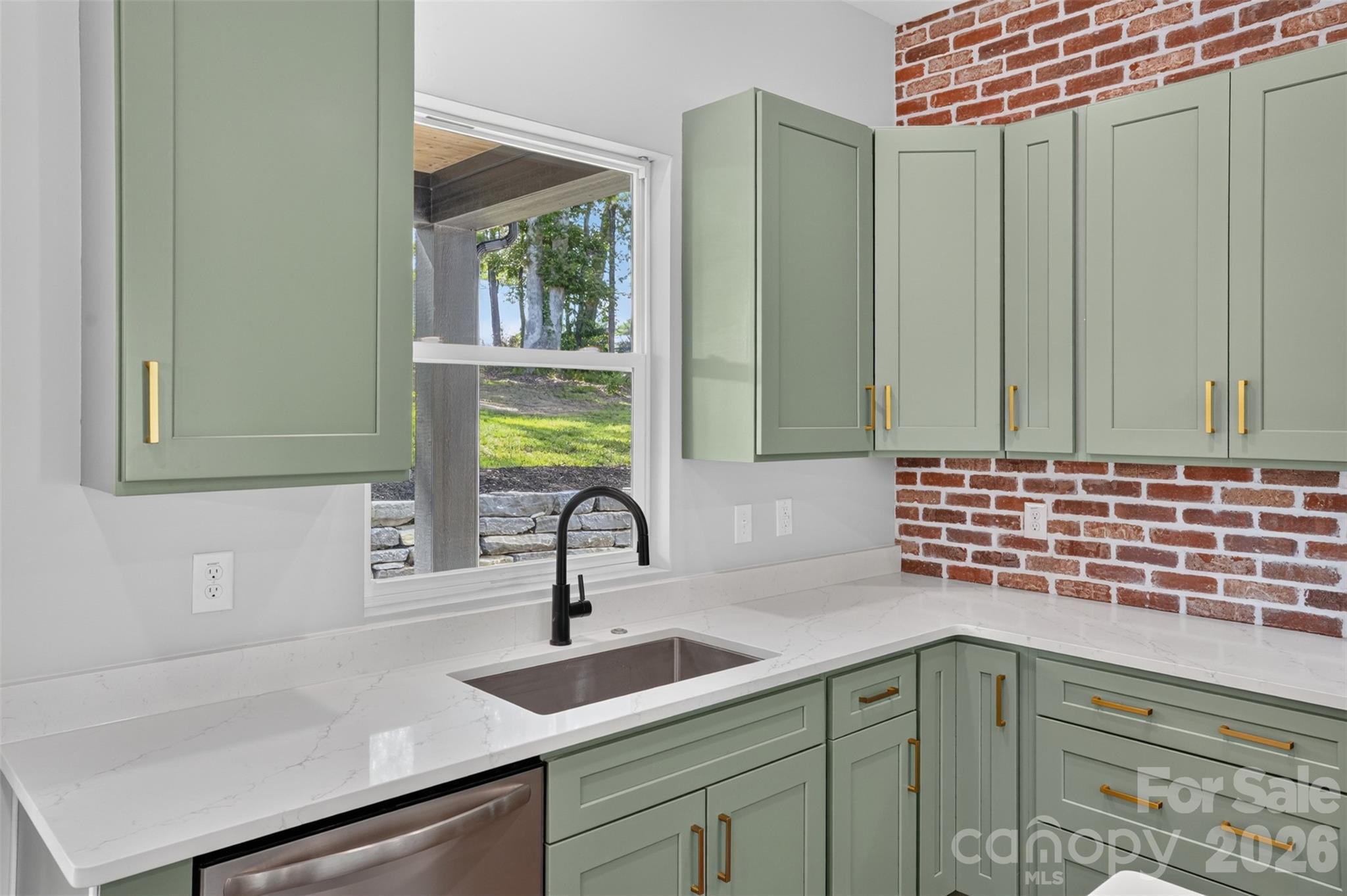 68 Point Hope Lane 6 Property Photo 14