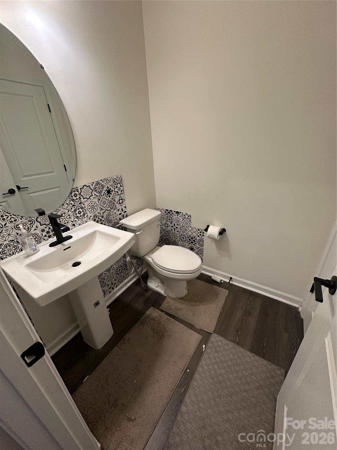 5772 Coulee Lane Property Photo 9