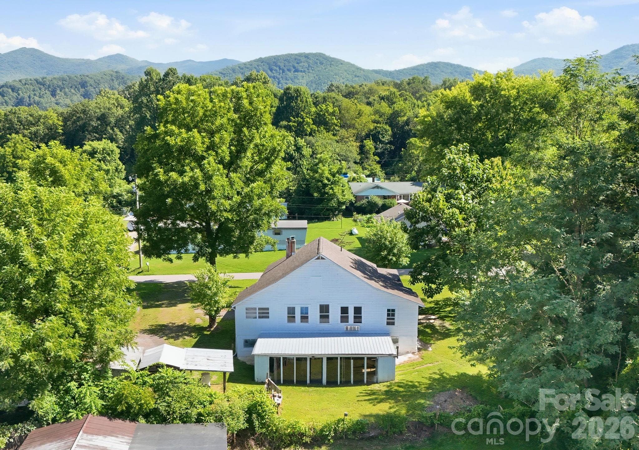 114 Old State Ten Road Property Photo 1