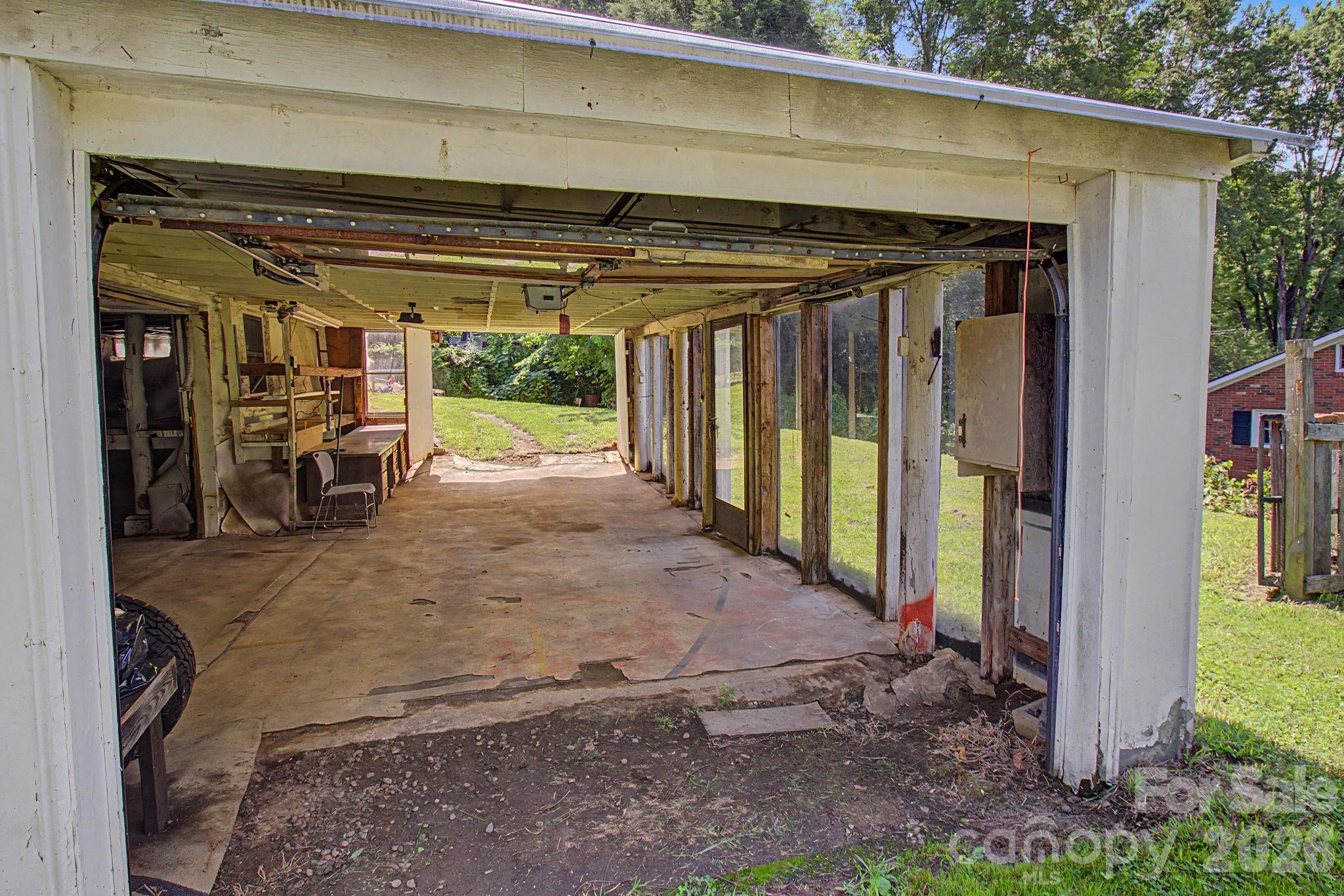 114 Old State Ten Road Property Photo 35