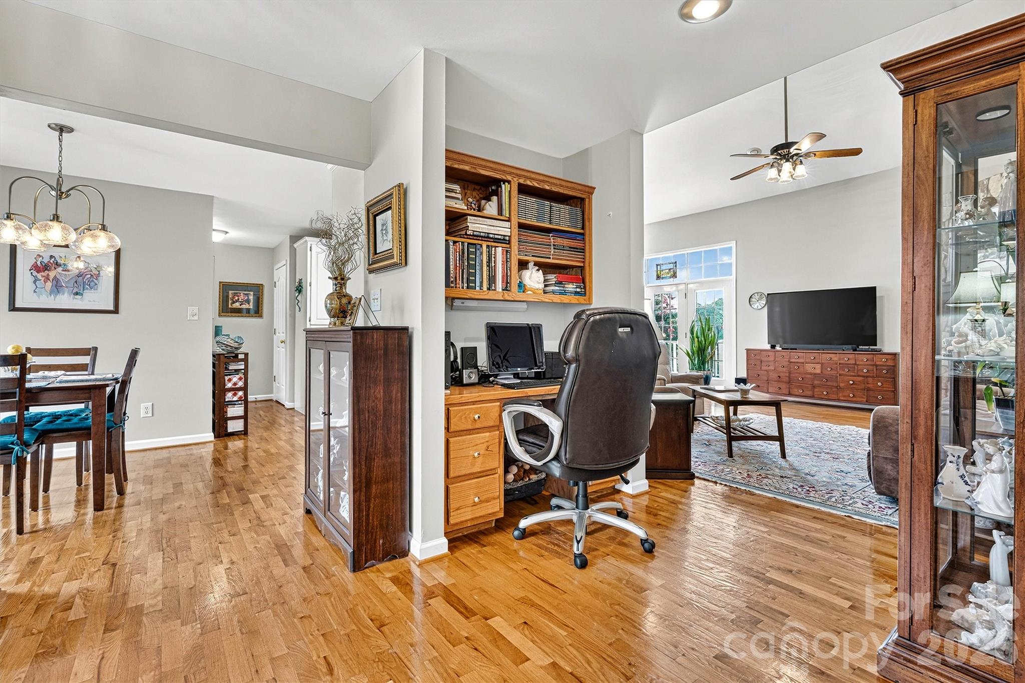 50 Sand Bar Drive Property Photo 6
