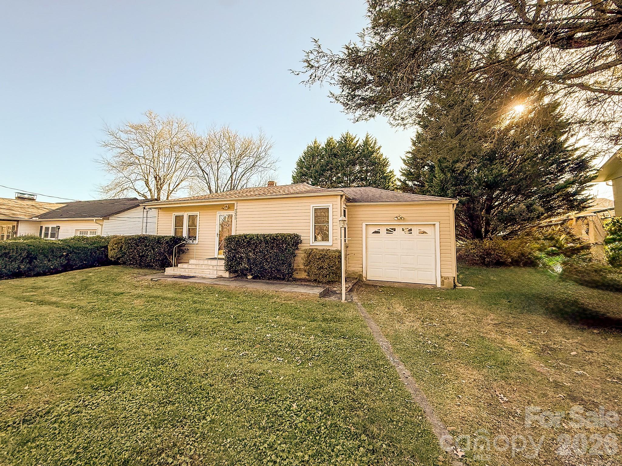 331 Probart Street Property Photo 1
