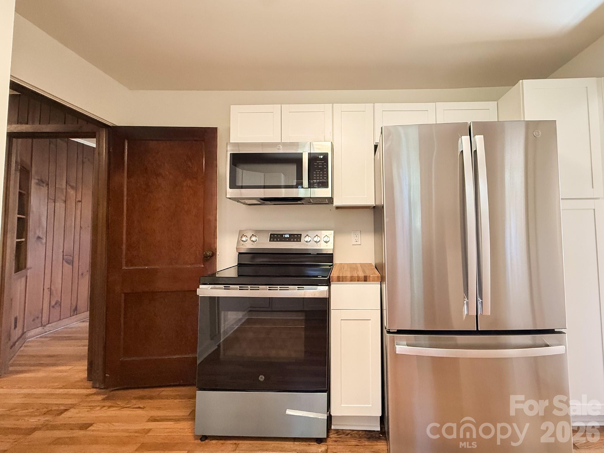 331 Probart Street Property Photo 3