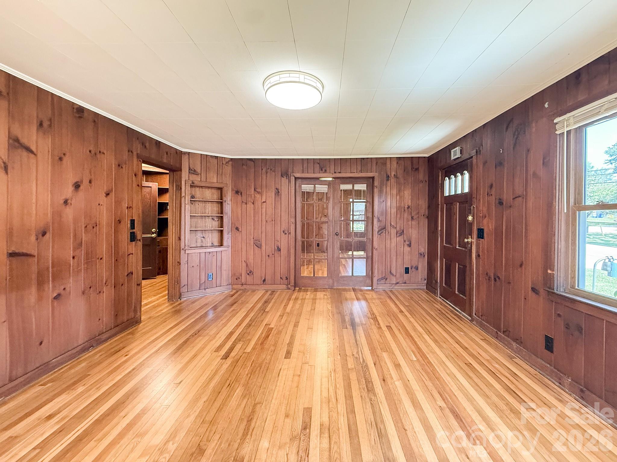 331 Probart Street Property Photo 24