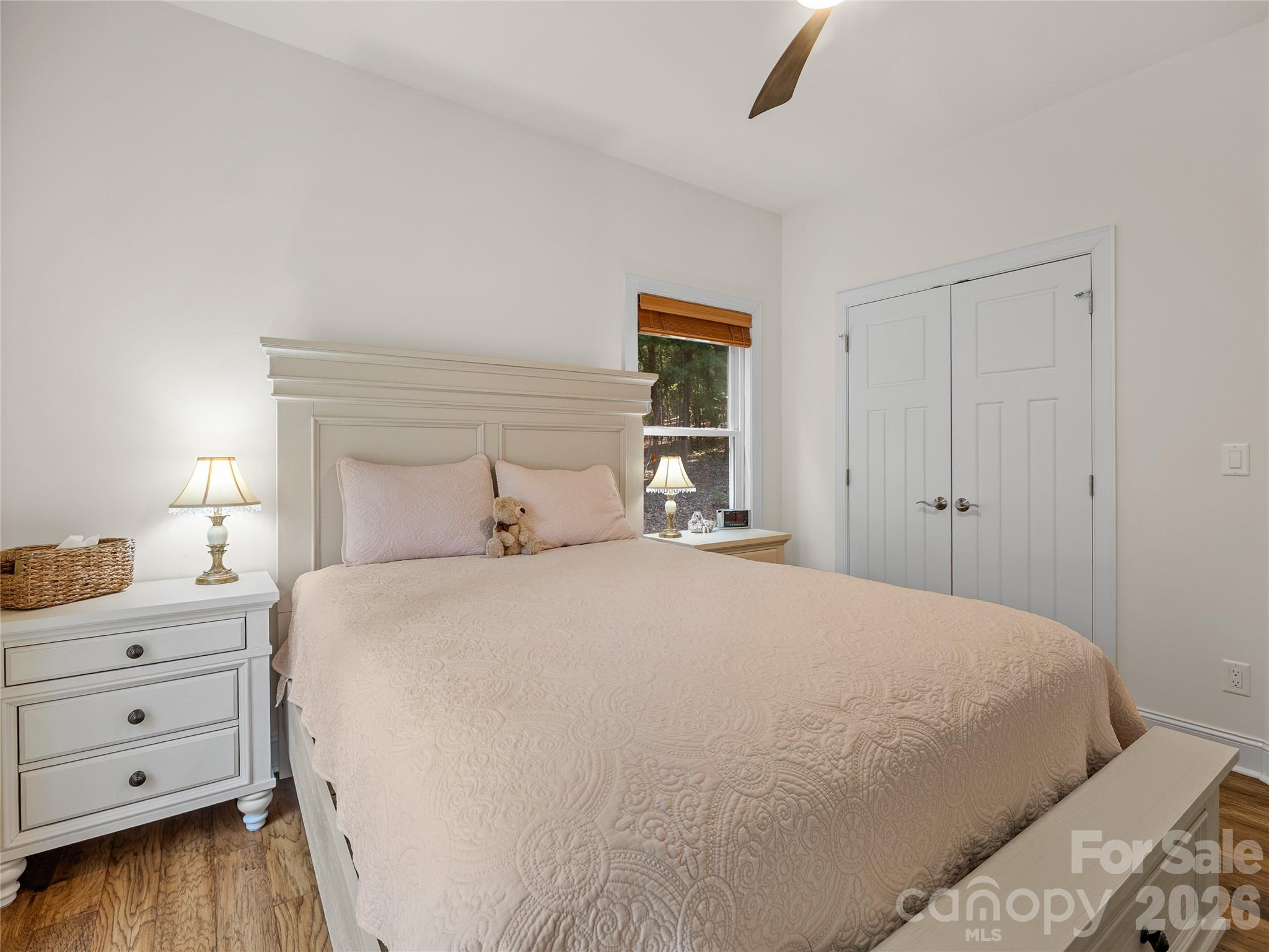 240 Persimmon Hill Drive Property Photo 32