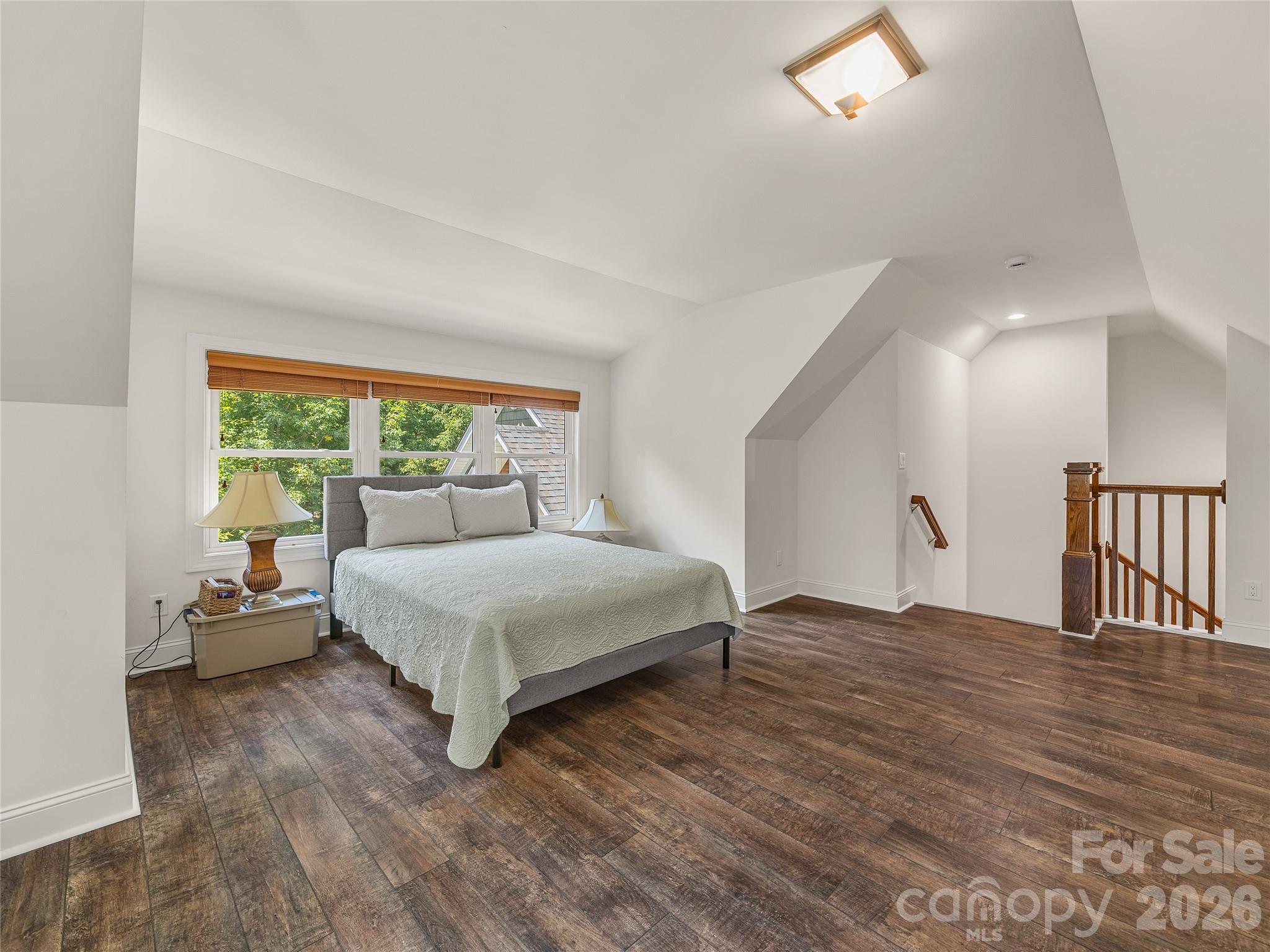240 Persimmon Hill Drive Property Photo 37