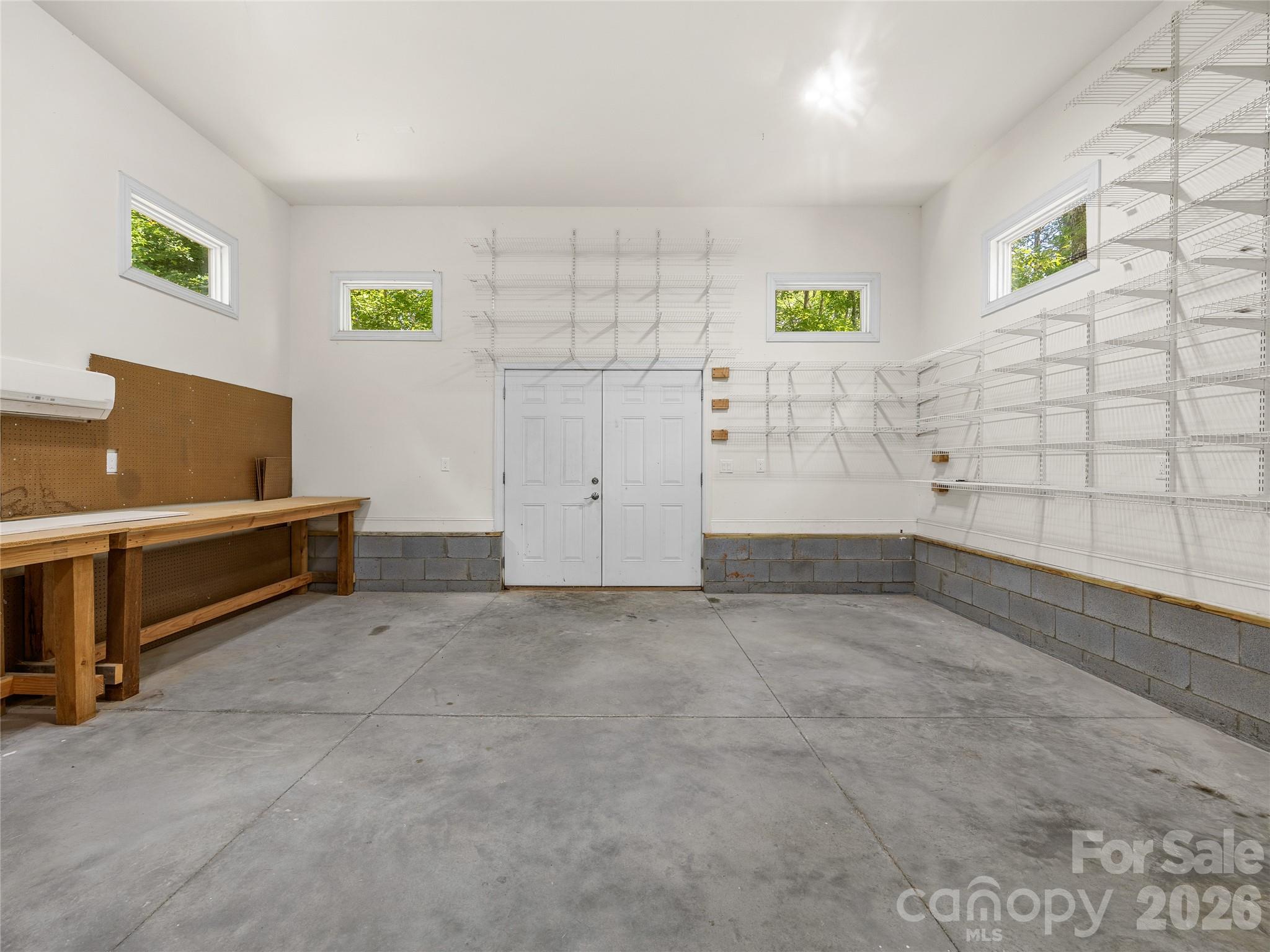 240 Persimmon Hill Drive Property Photo 41