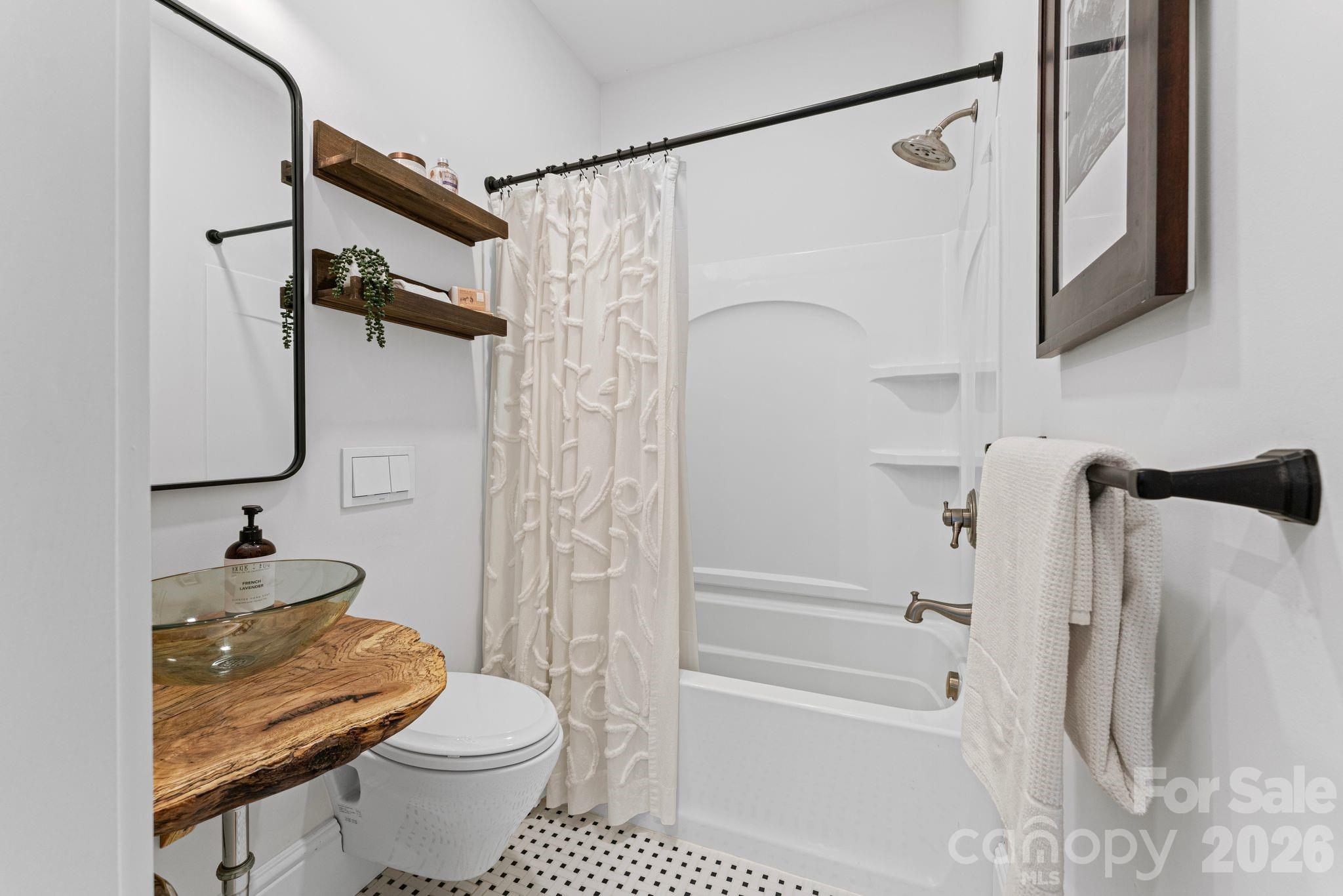 289 Linville River Drive Property Photo 23
