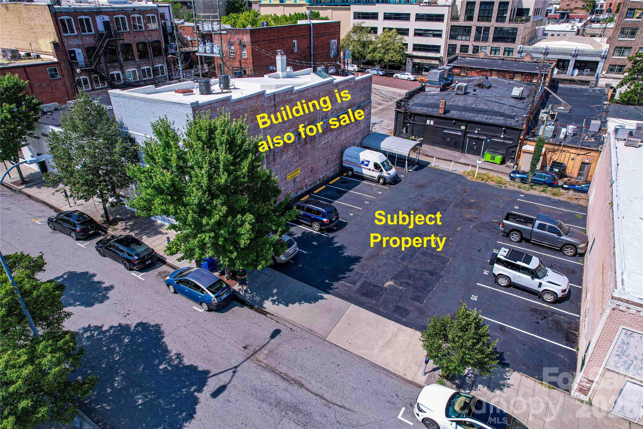 18 N Spruce Street Property Photo 3