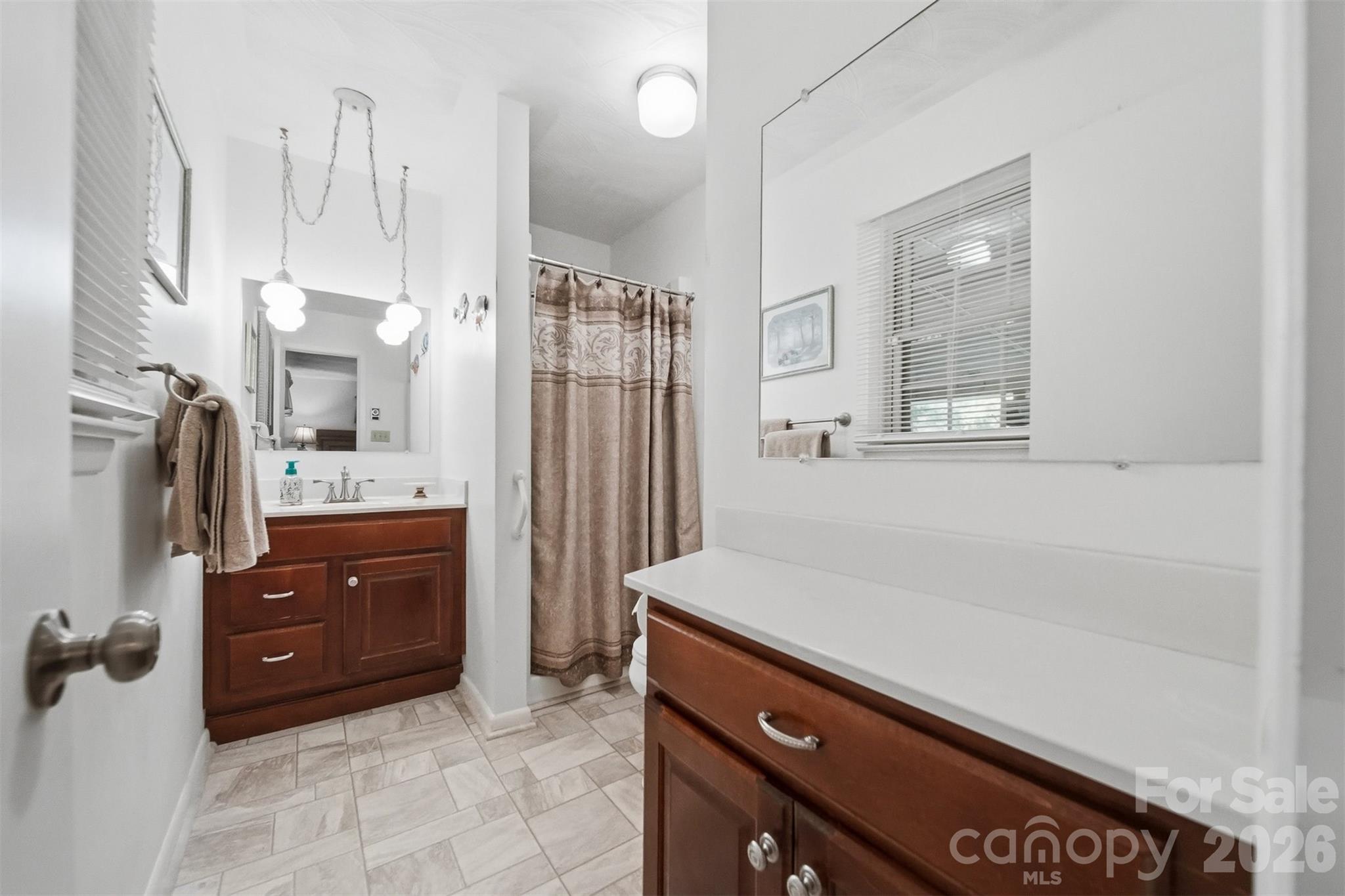 3210 W Calvin Street Property Photo 21