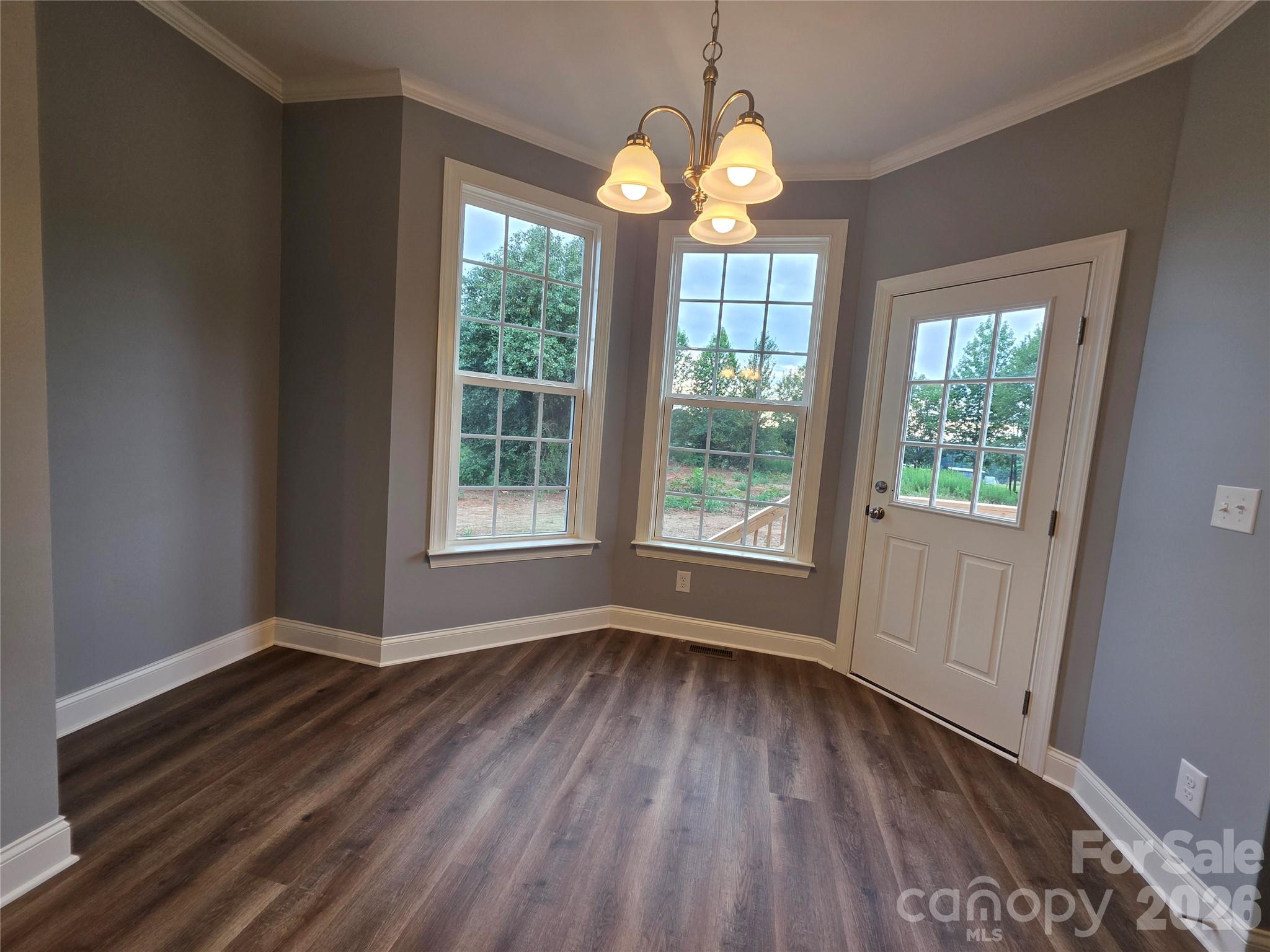 5517 Harvest Hills Road Property Photo 8