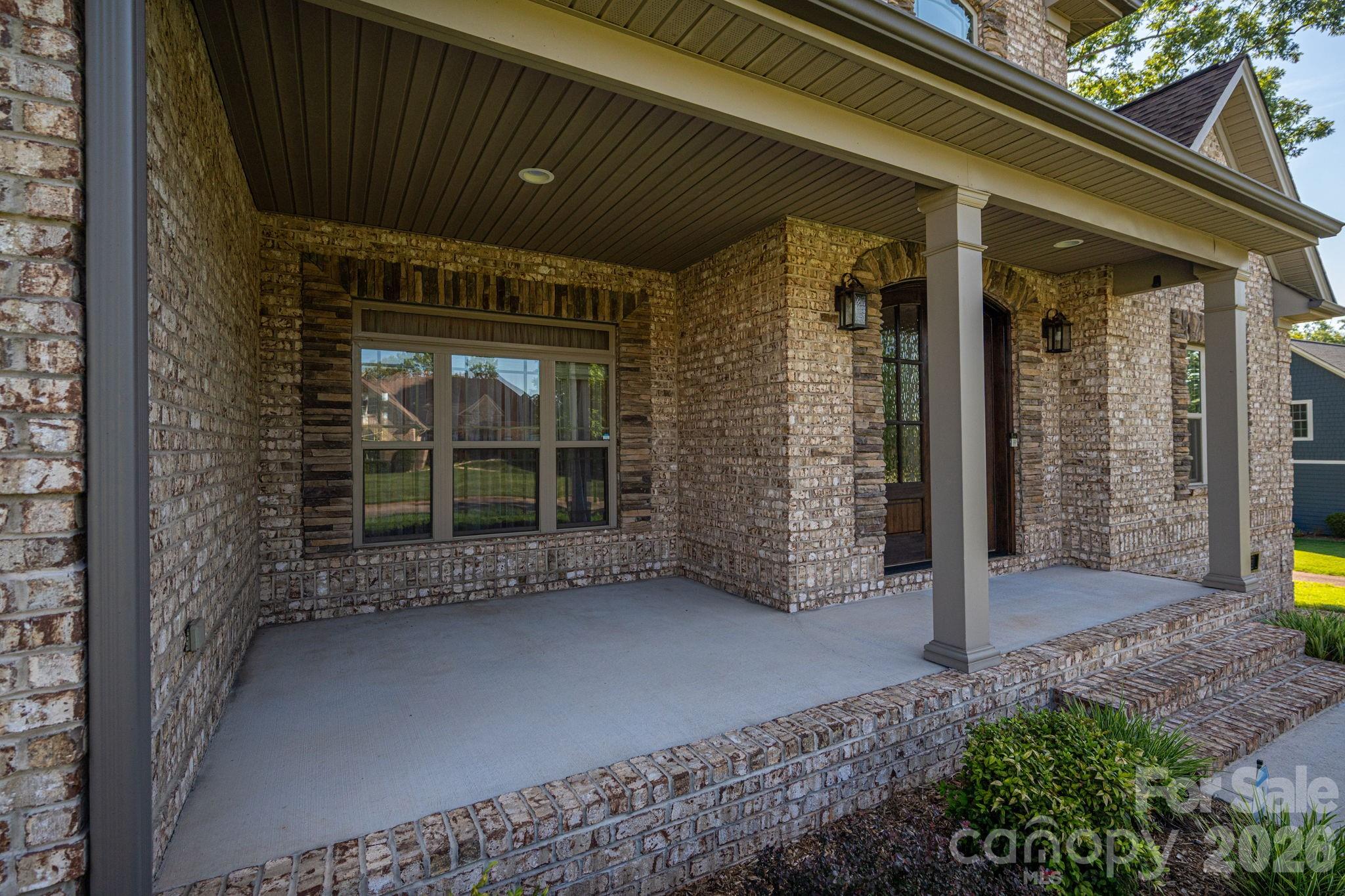 708 Players Ridge Road Property Photo 8