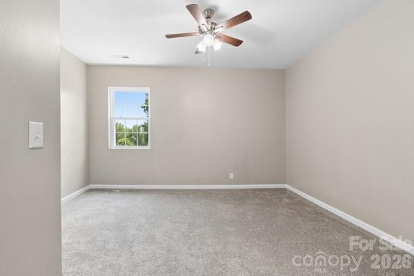 607 Lee Avenue Property Photo 21