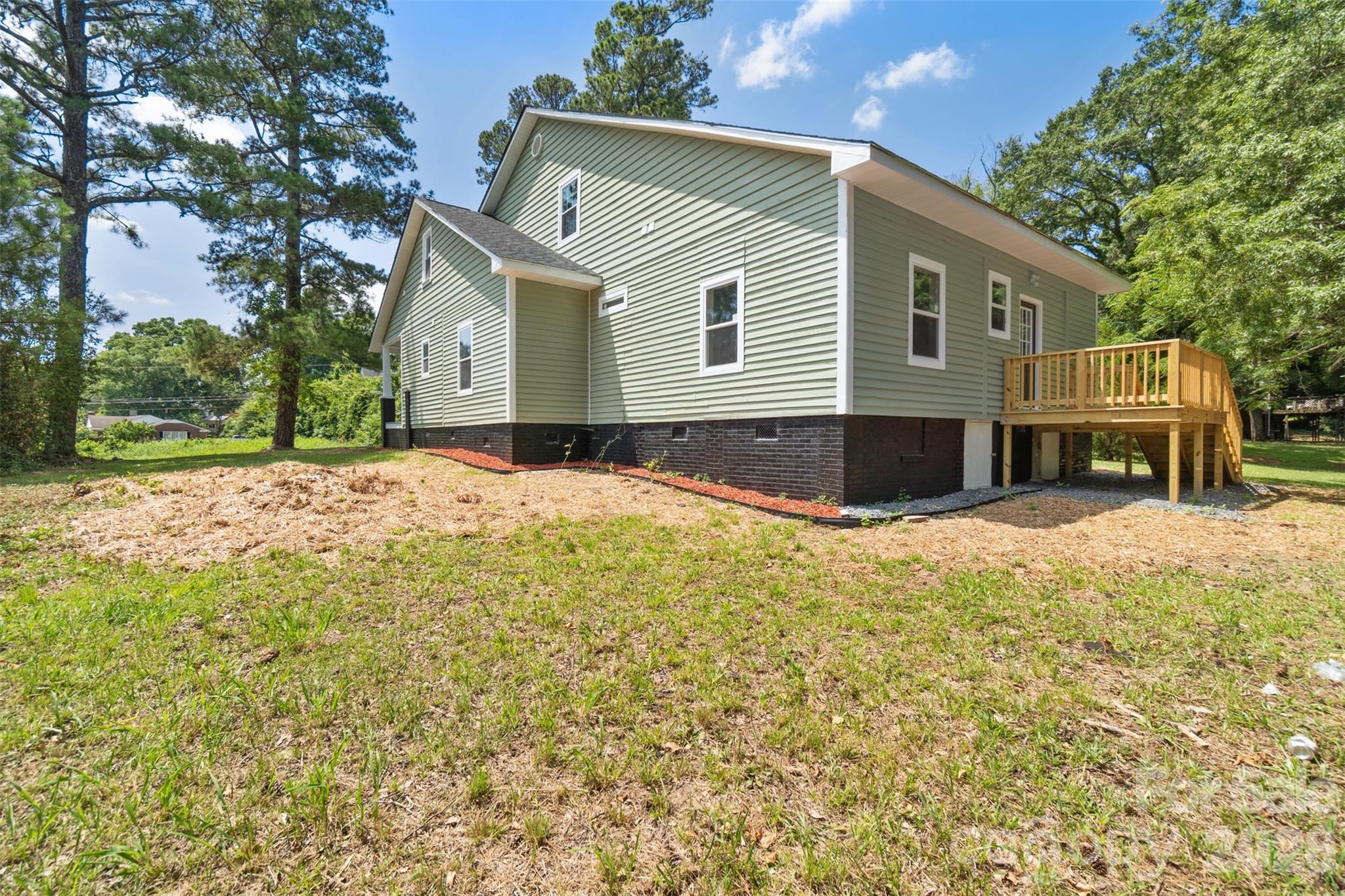 607 Lee Avenue Property Photo 26