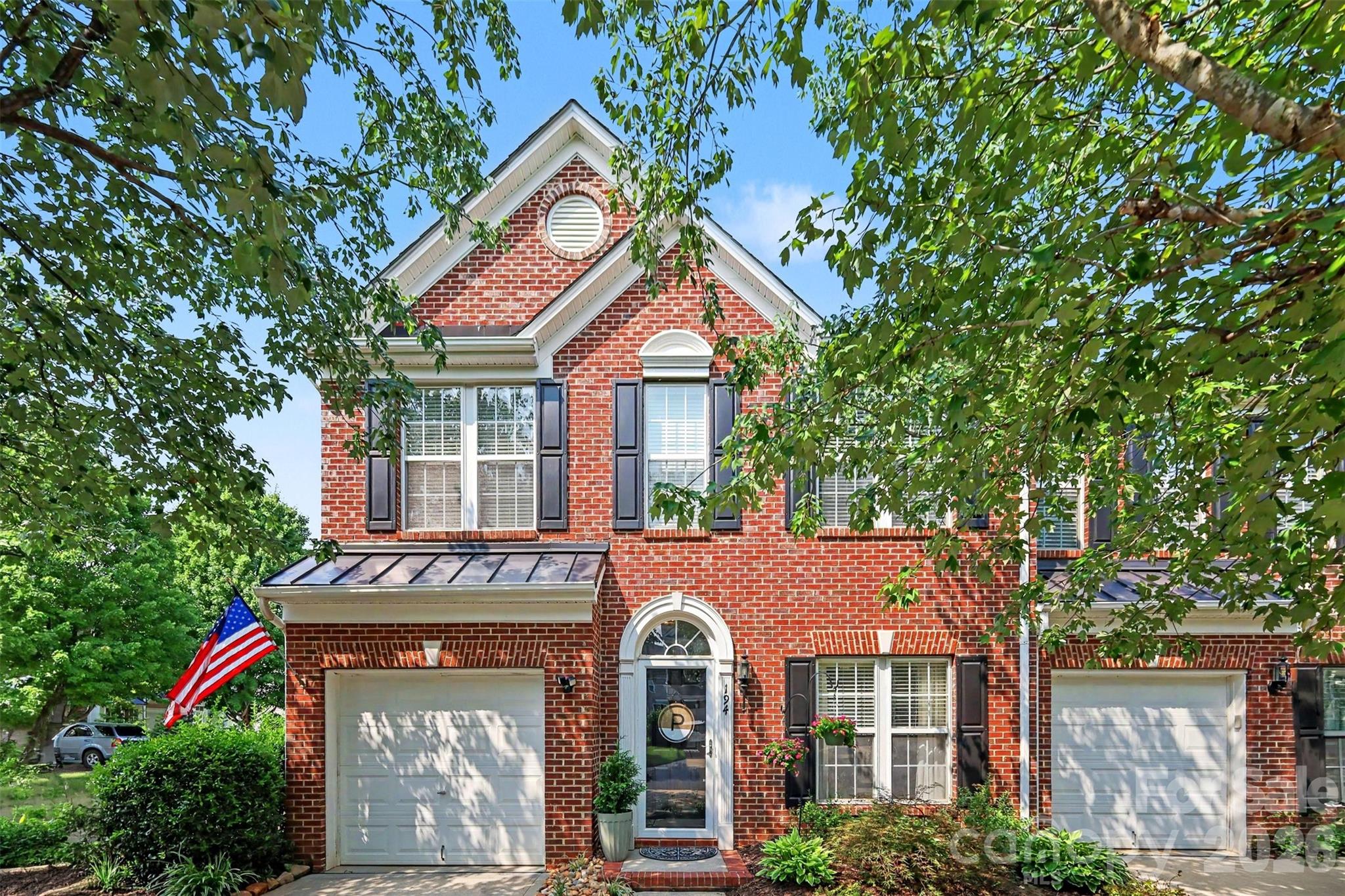 194 Snead Road Property Photo 1