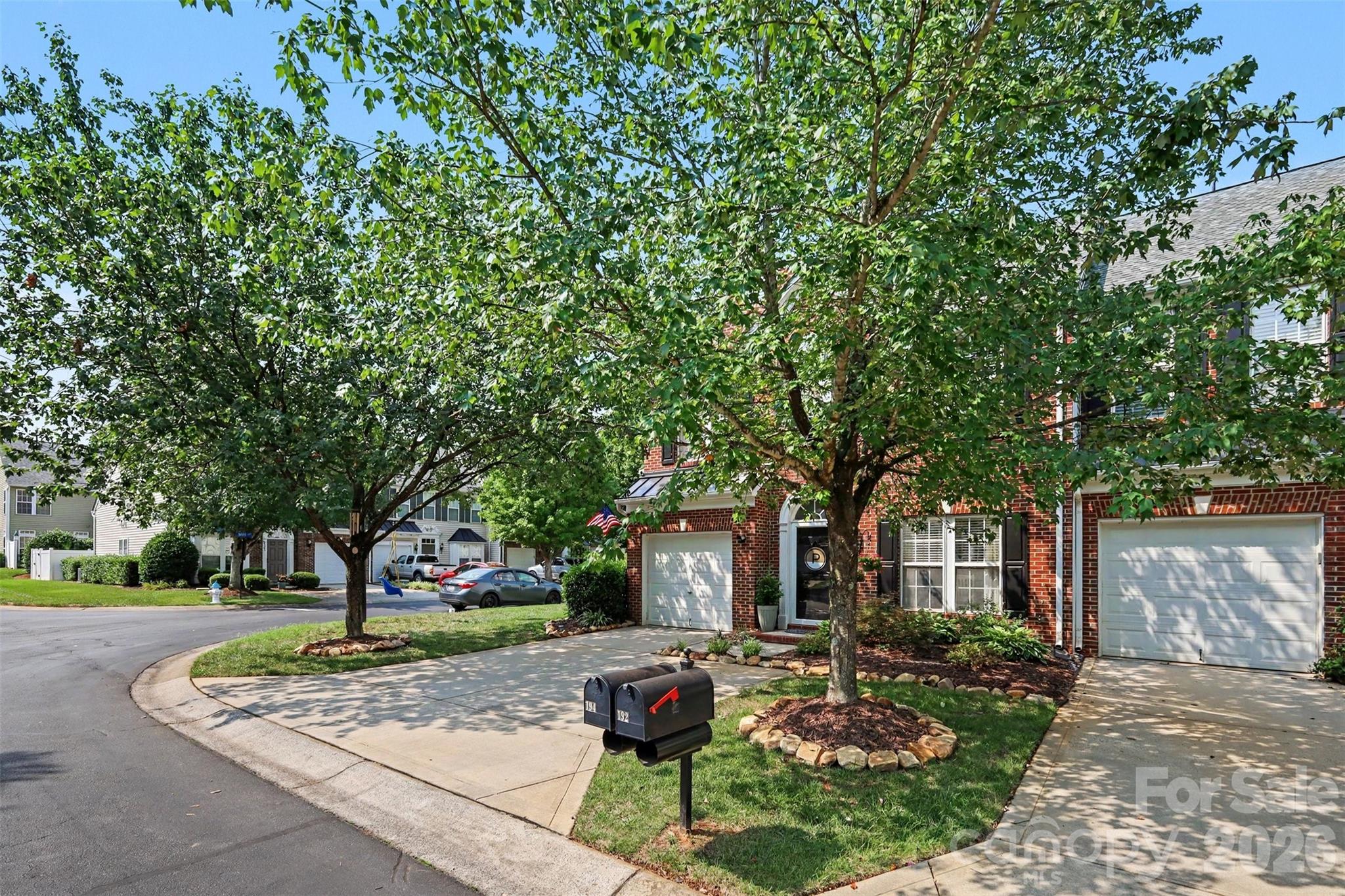194 Snead Road Property Photo 4