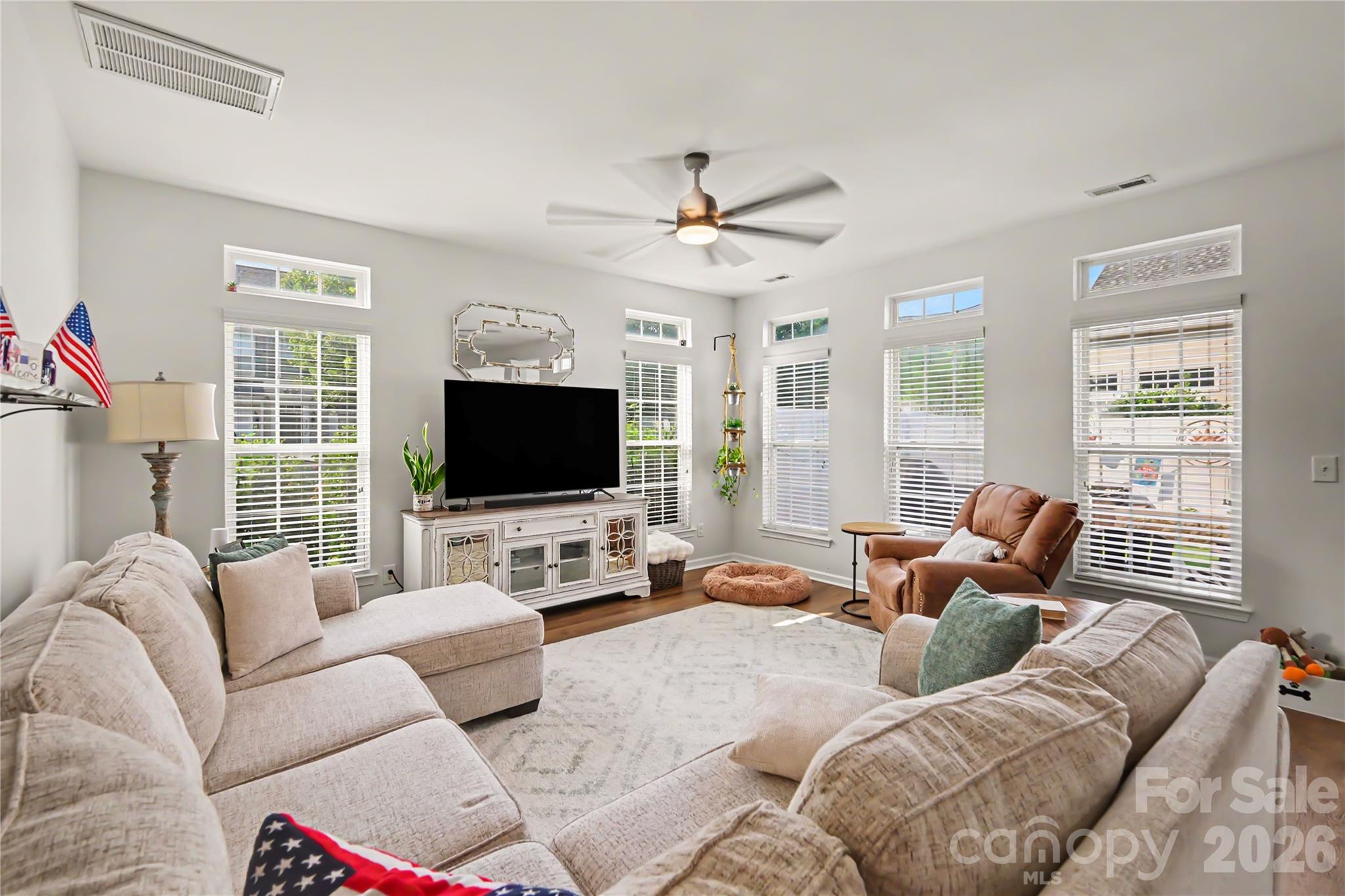 194 Snead Road Property Photo 16